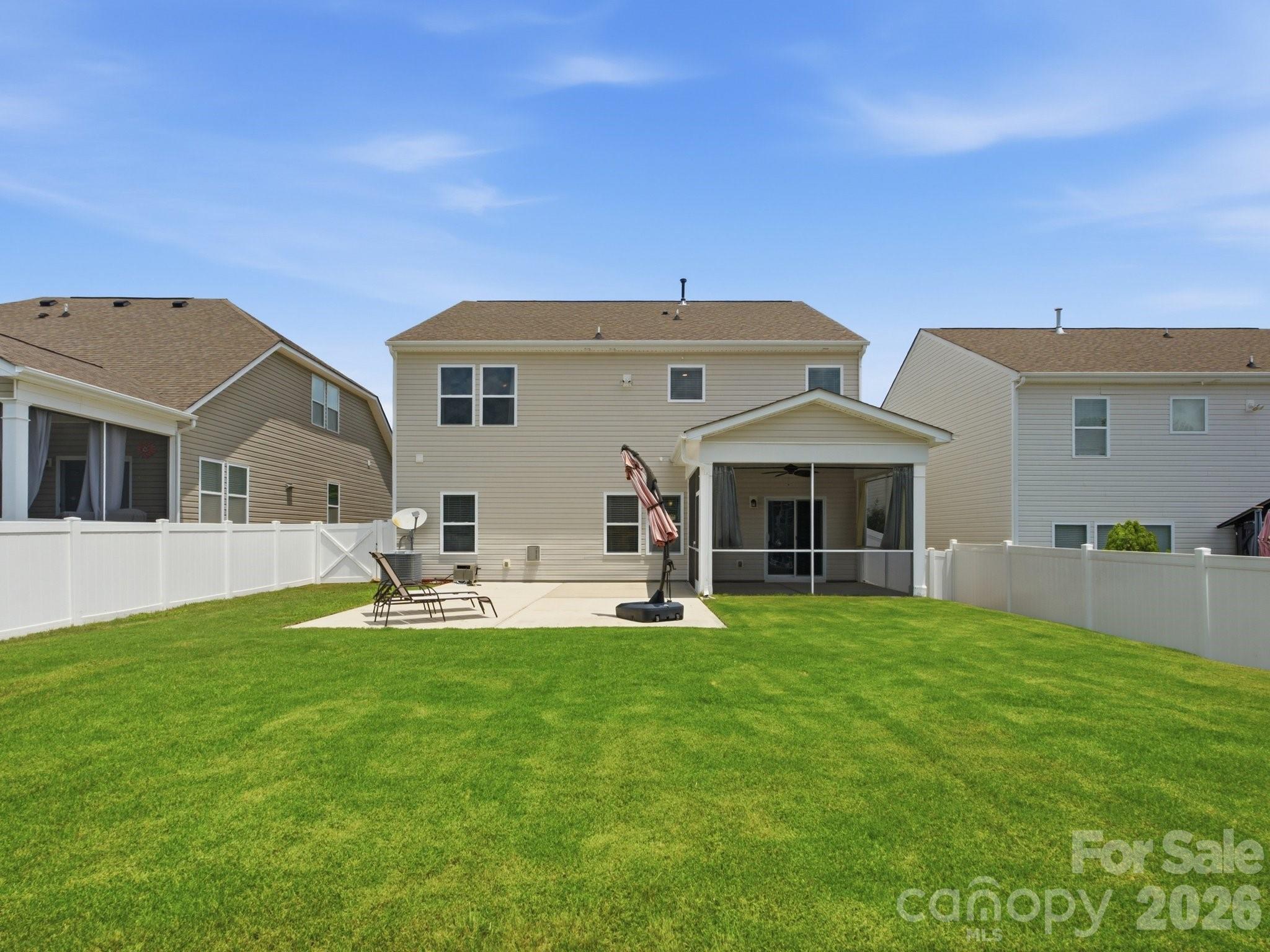 79382 Ridgehaven Road — Lancaster