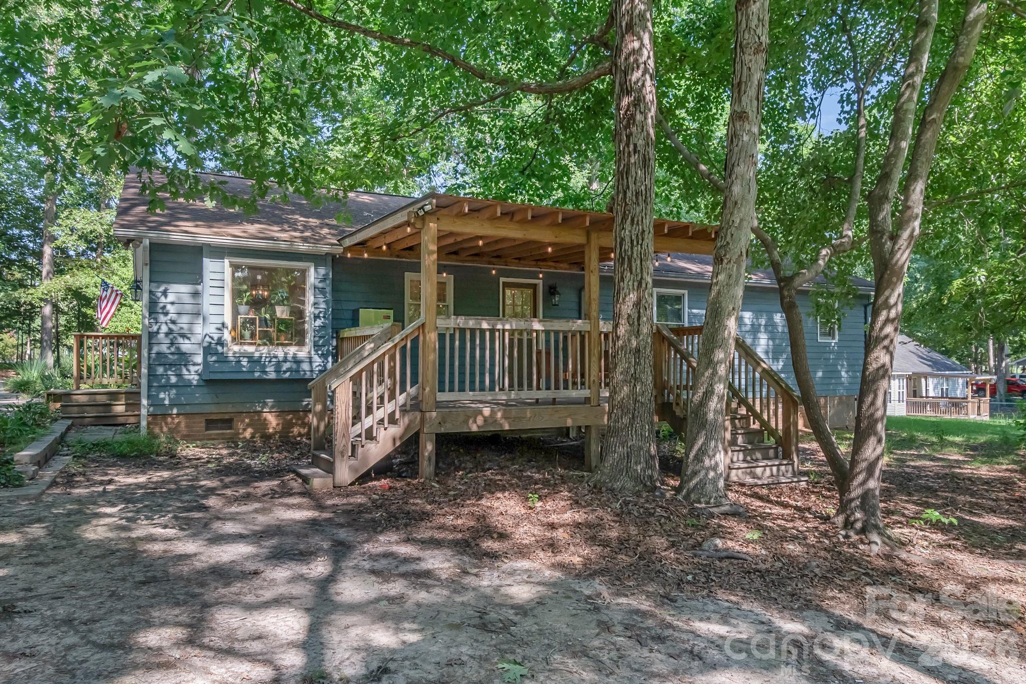 3623 Wonderland Drive — Matthews