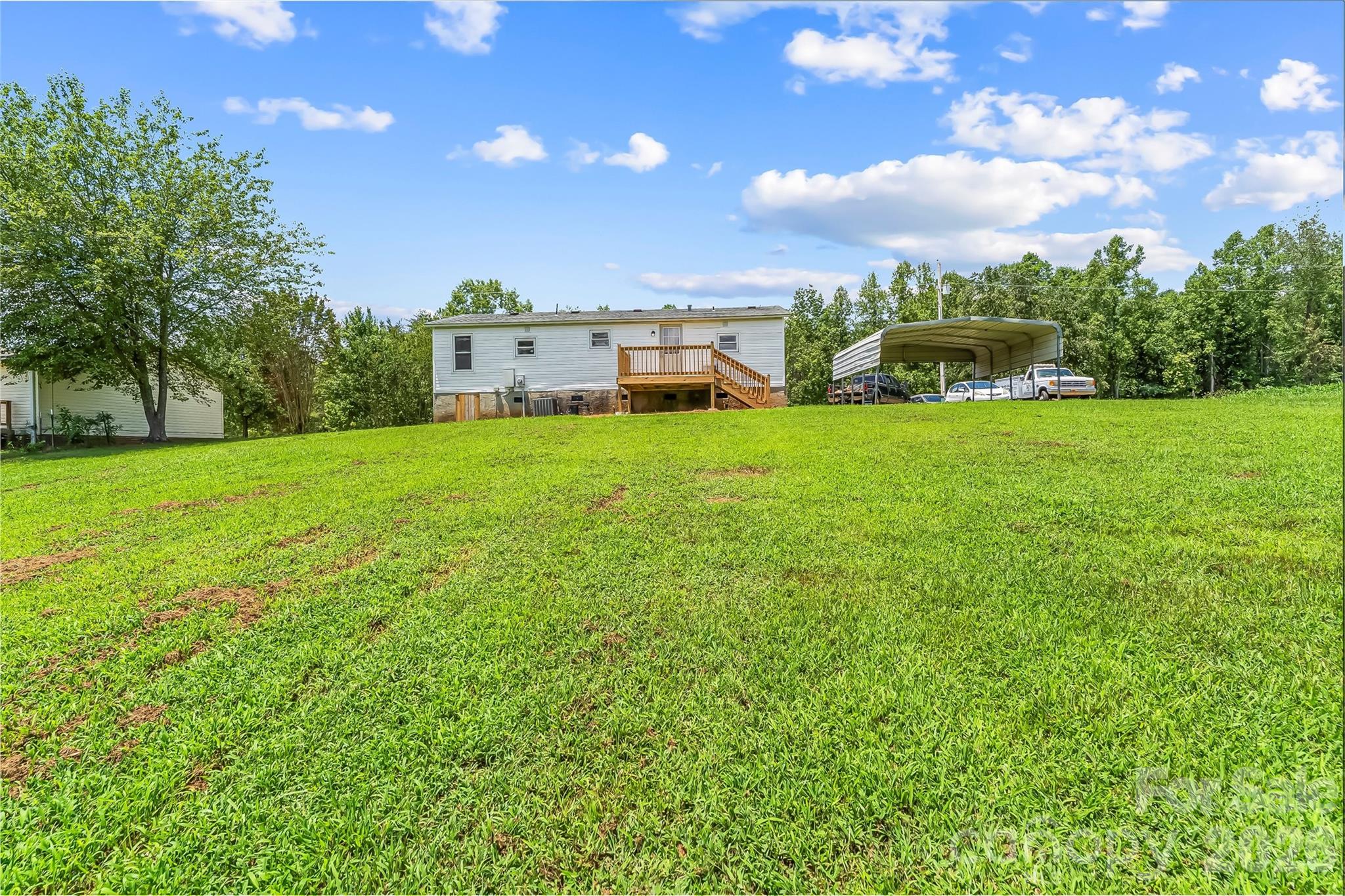 7439 US 64 Highway — Morganton