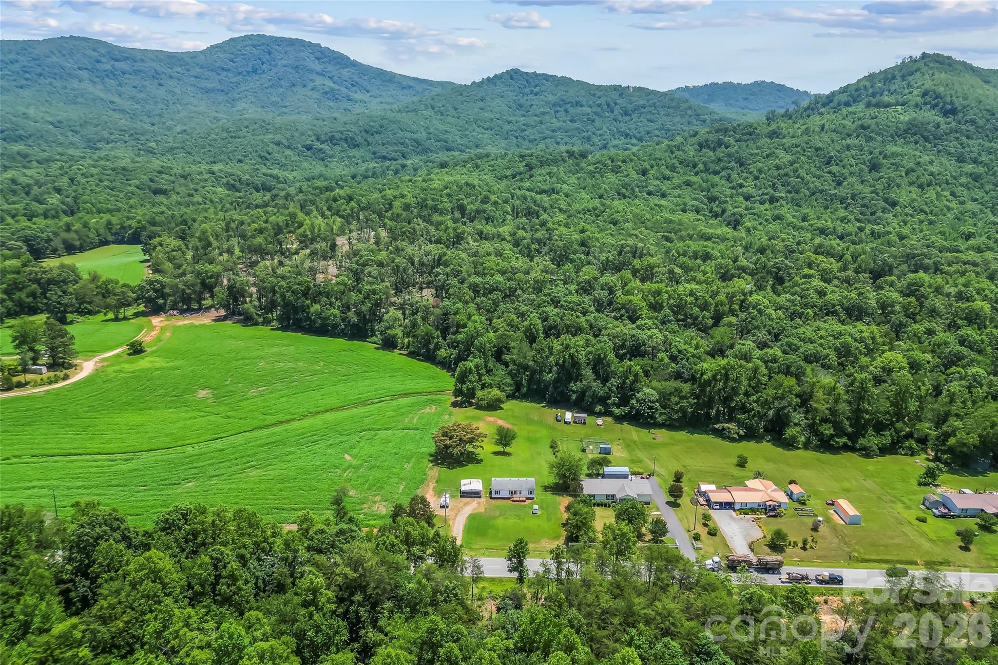 7439 US 64 Highway — Morganton