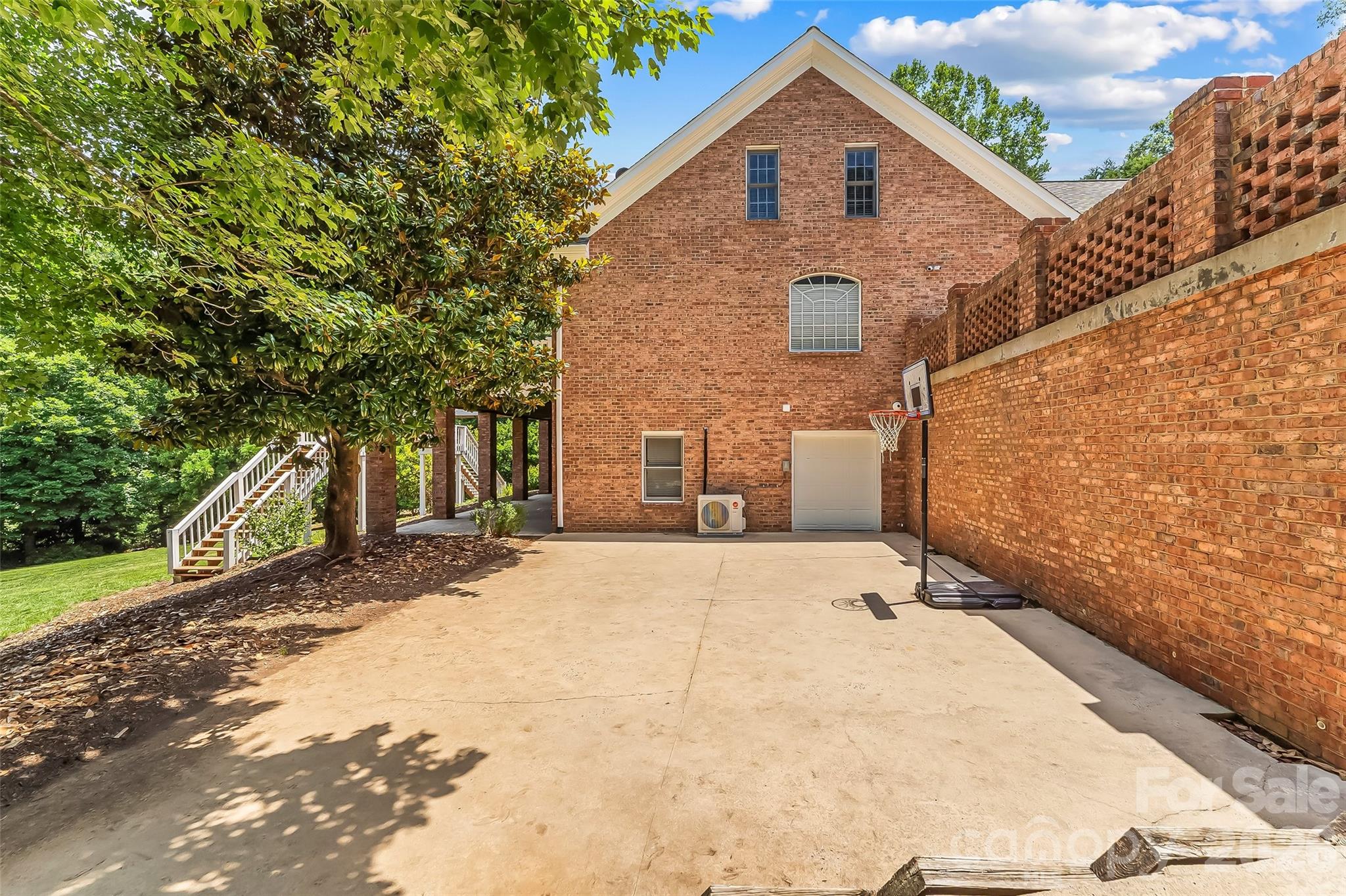 1778 Cedar Drive — Lenoir