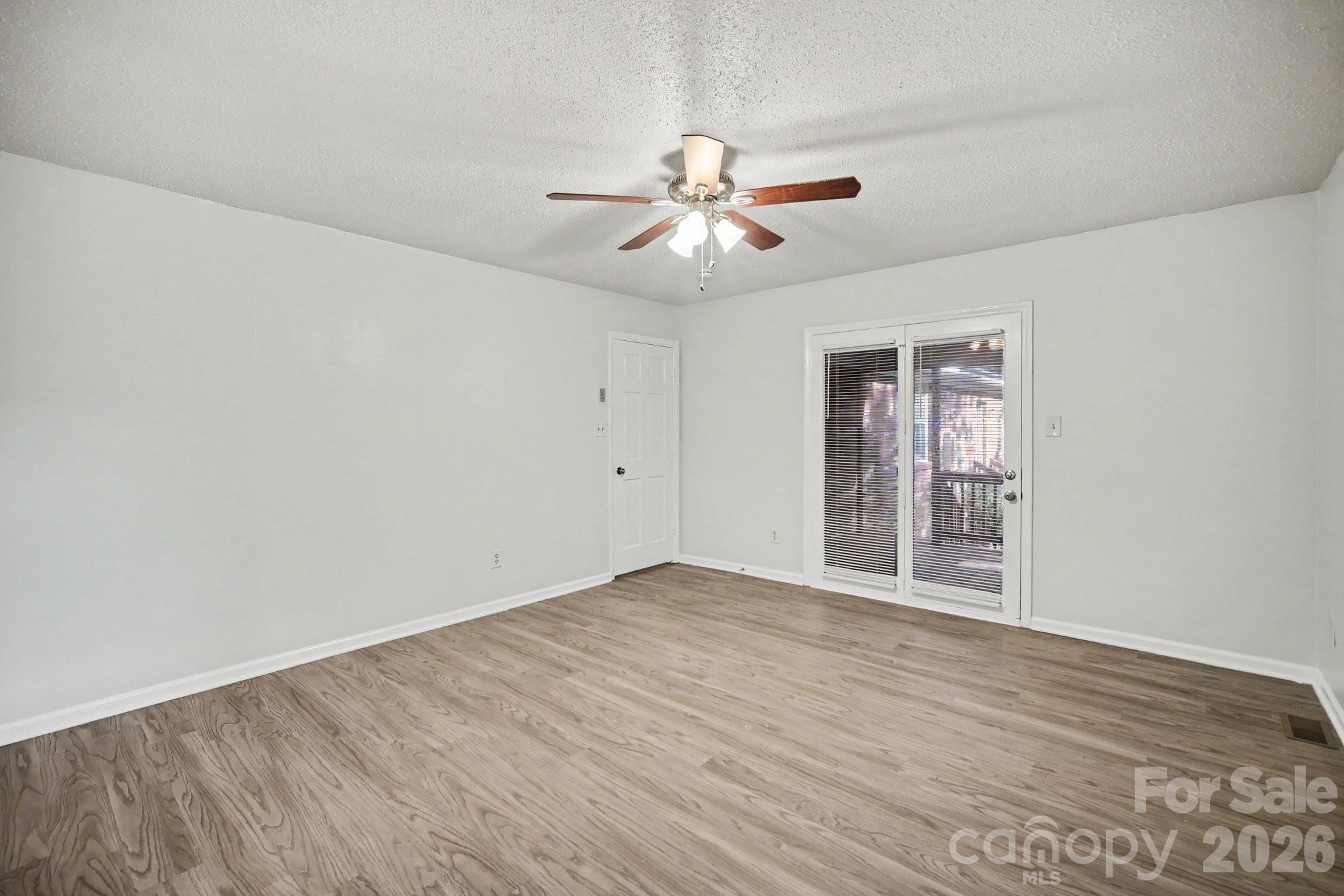 304 Julia Drive — Lincolnton