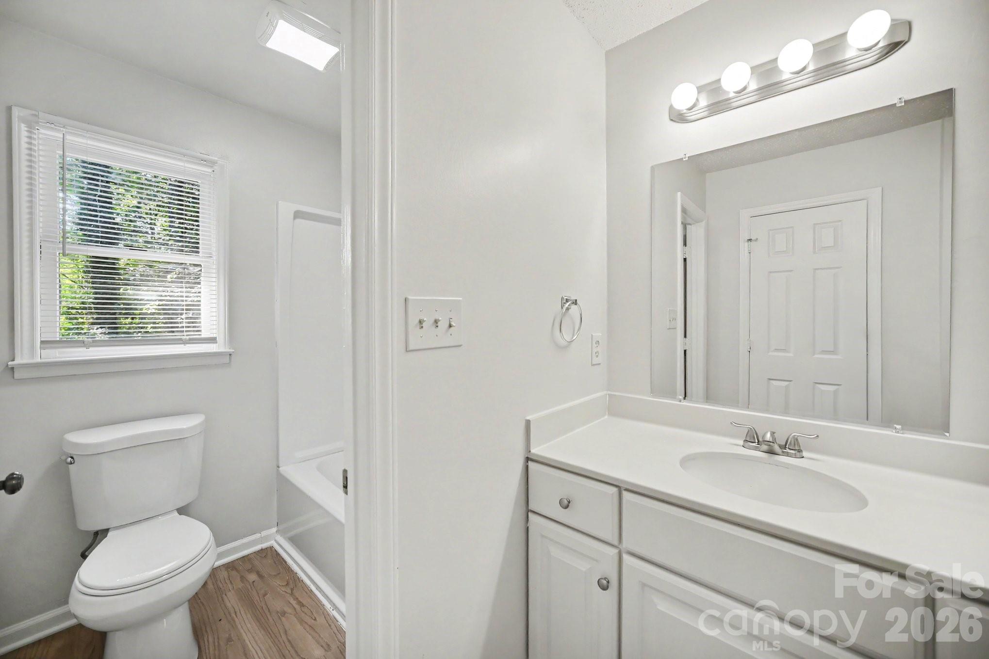 304 Julia Drive — Lincolnton