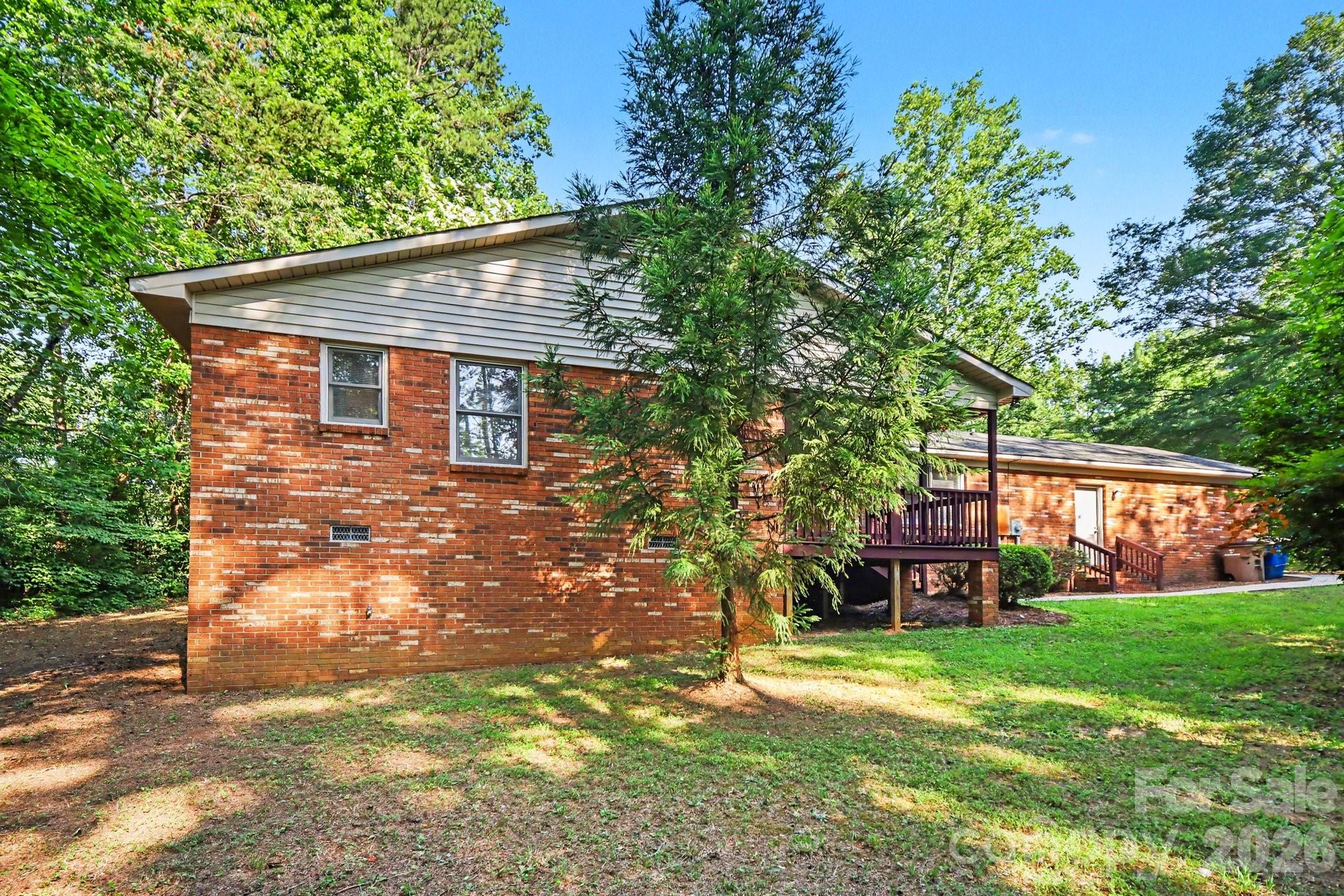 304 Julia Drive — Lincolnton