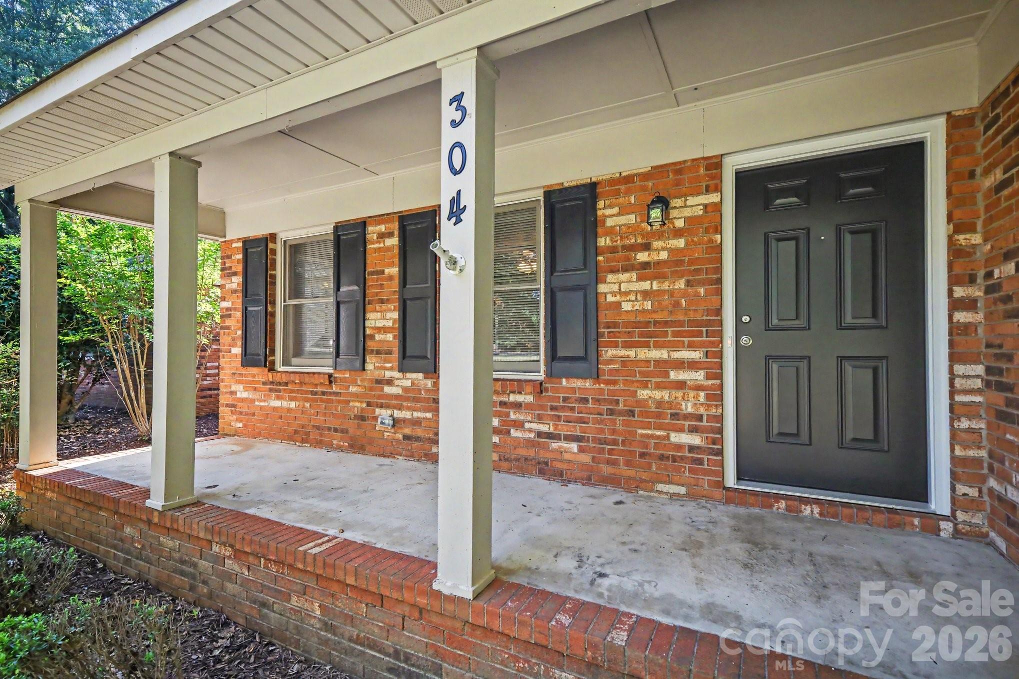 304 Julia Drive — Lincolnton
