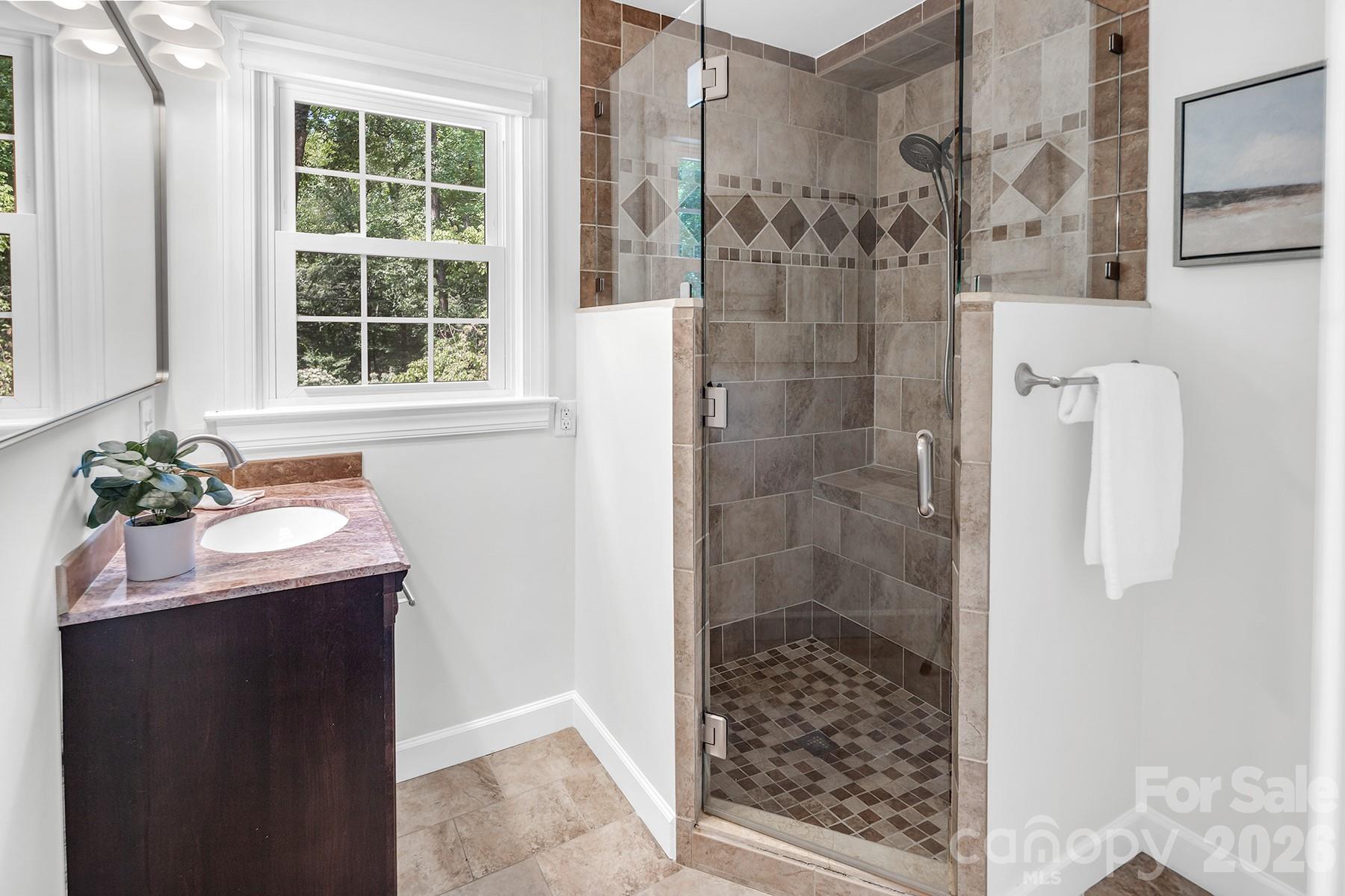 7318 Easen Court — Charlotte
