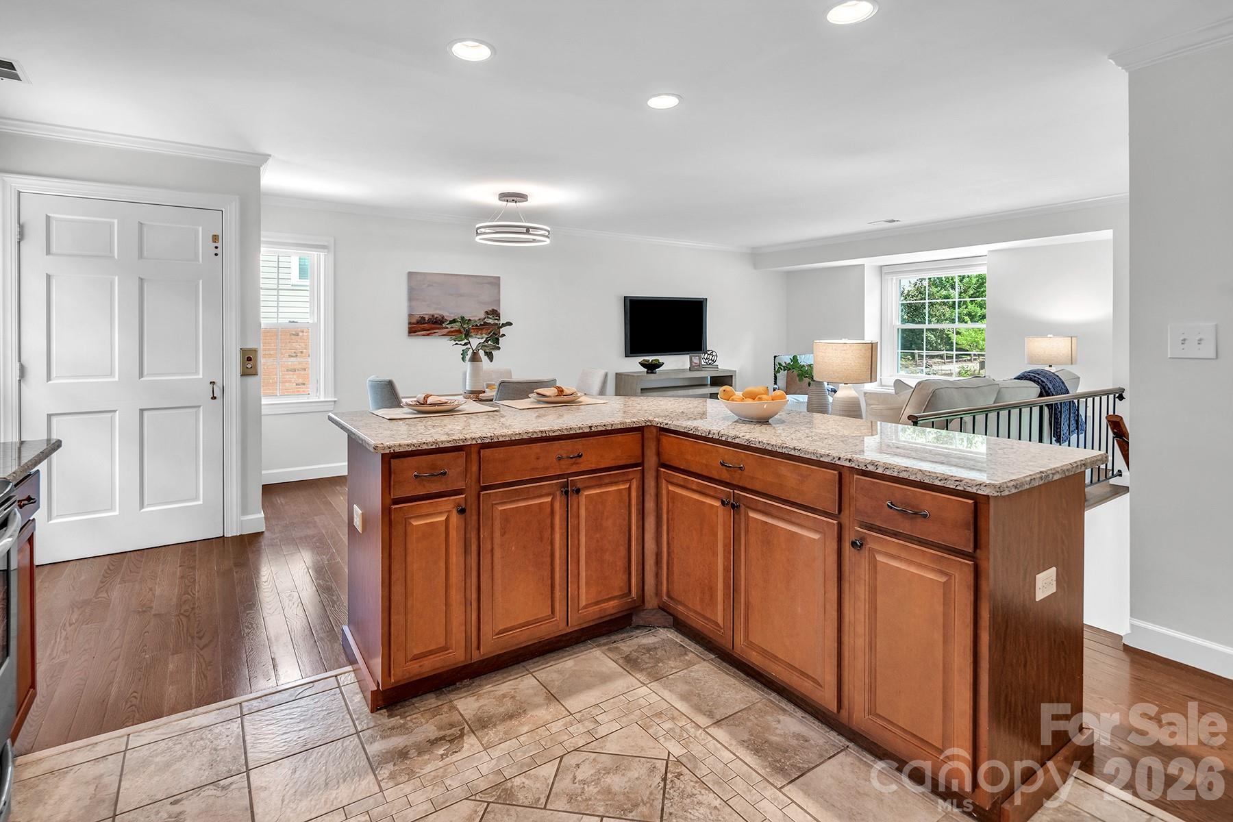 7318 Easen Court — Charlotte