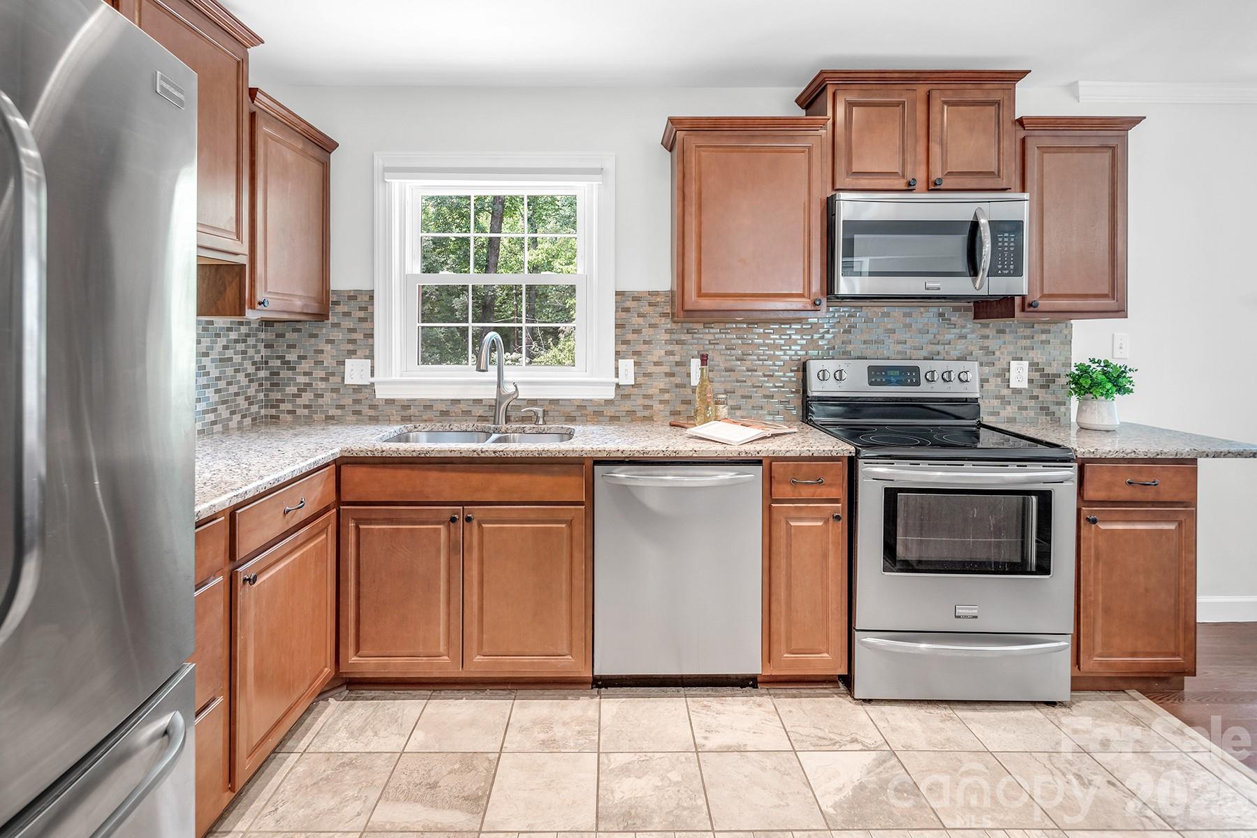 7318 Easen Court — Charlotte