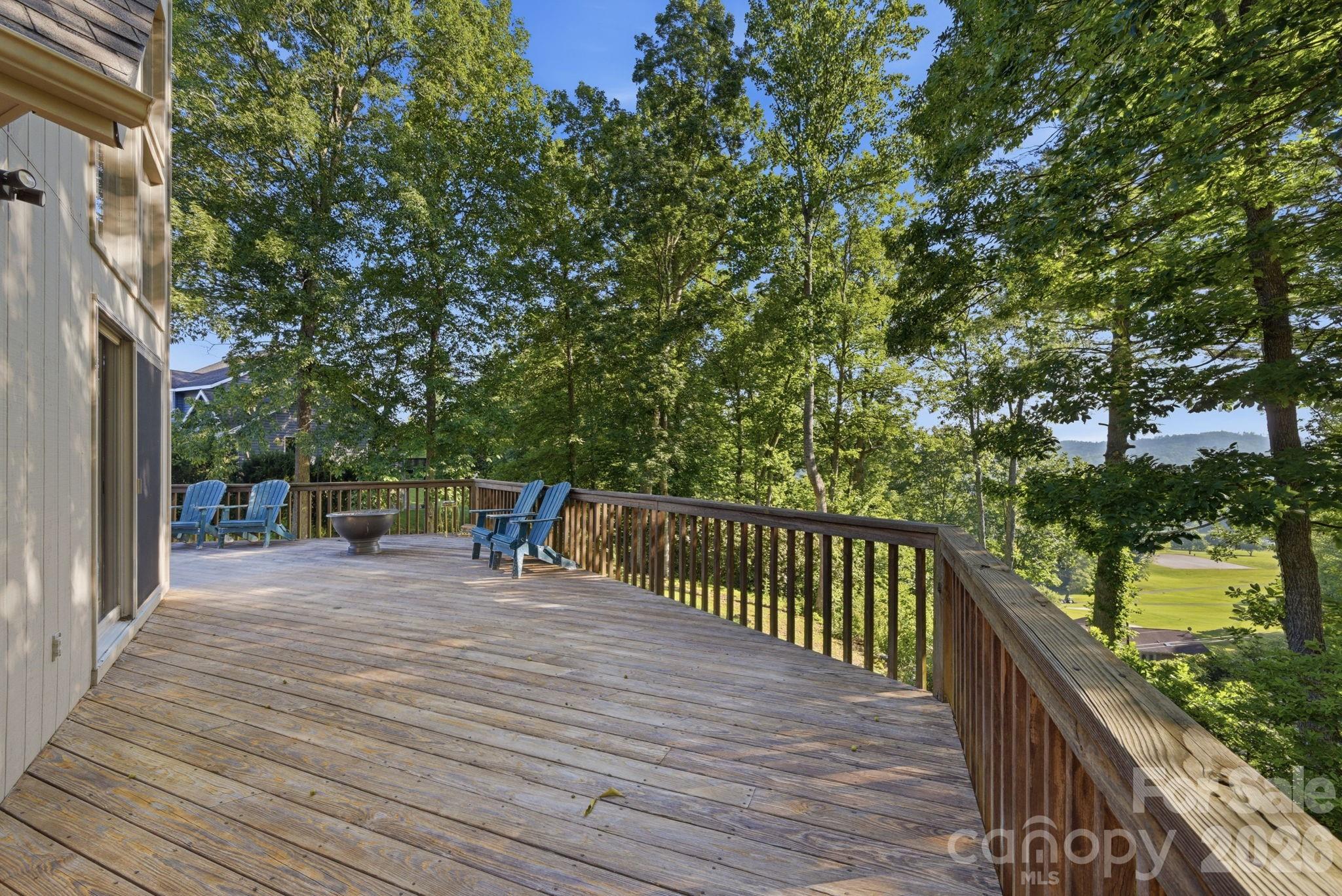 198 Hickory Hill Circle — Spruce Pine