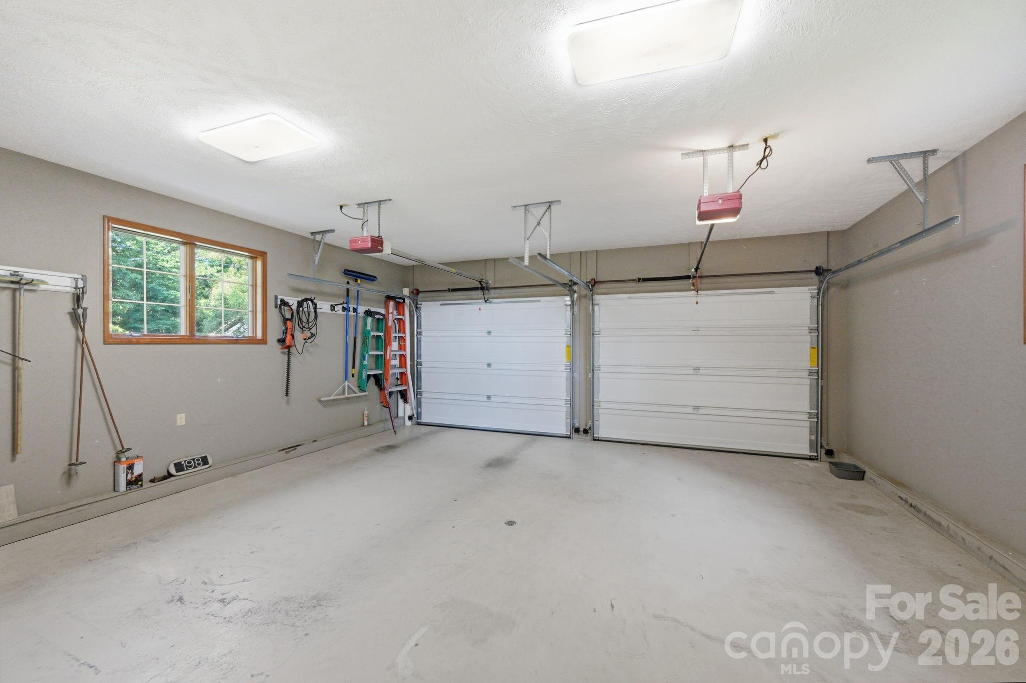 198 Hickory Hill Circle — Spruce Pine