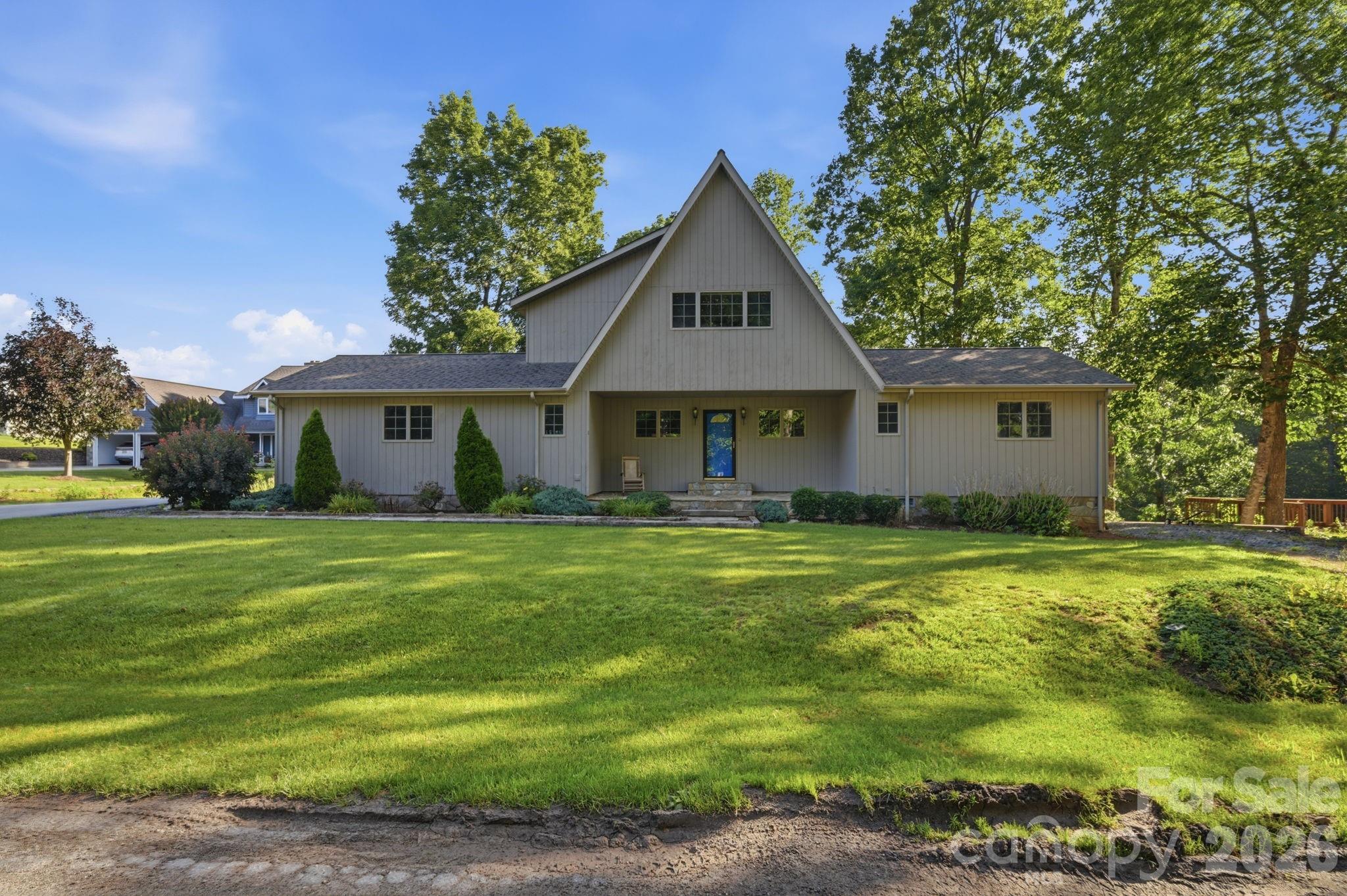 198 Hickory Hill Circle — Spruce Pine