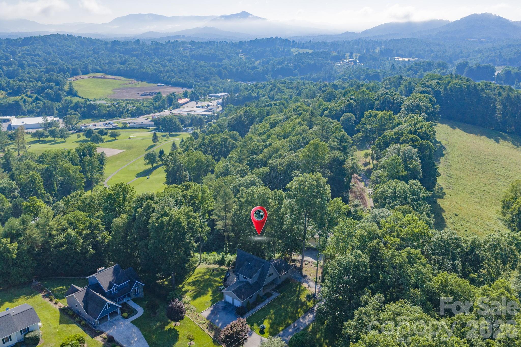 198 Hickory Hill Circle — Spruce Pine