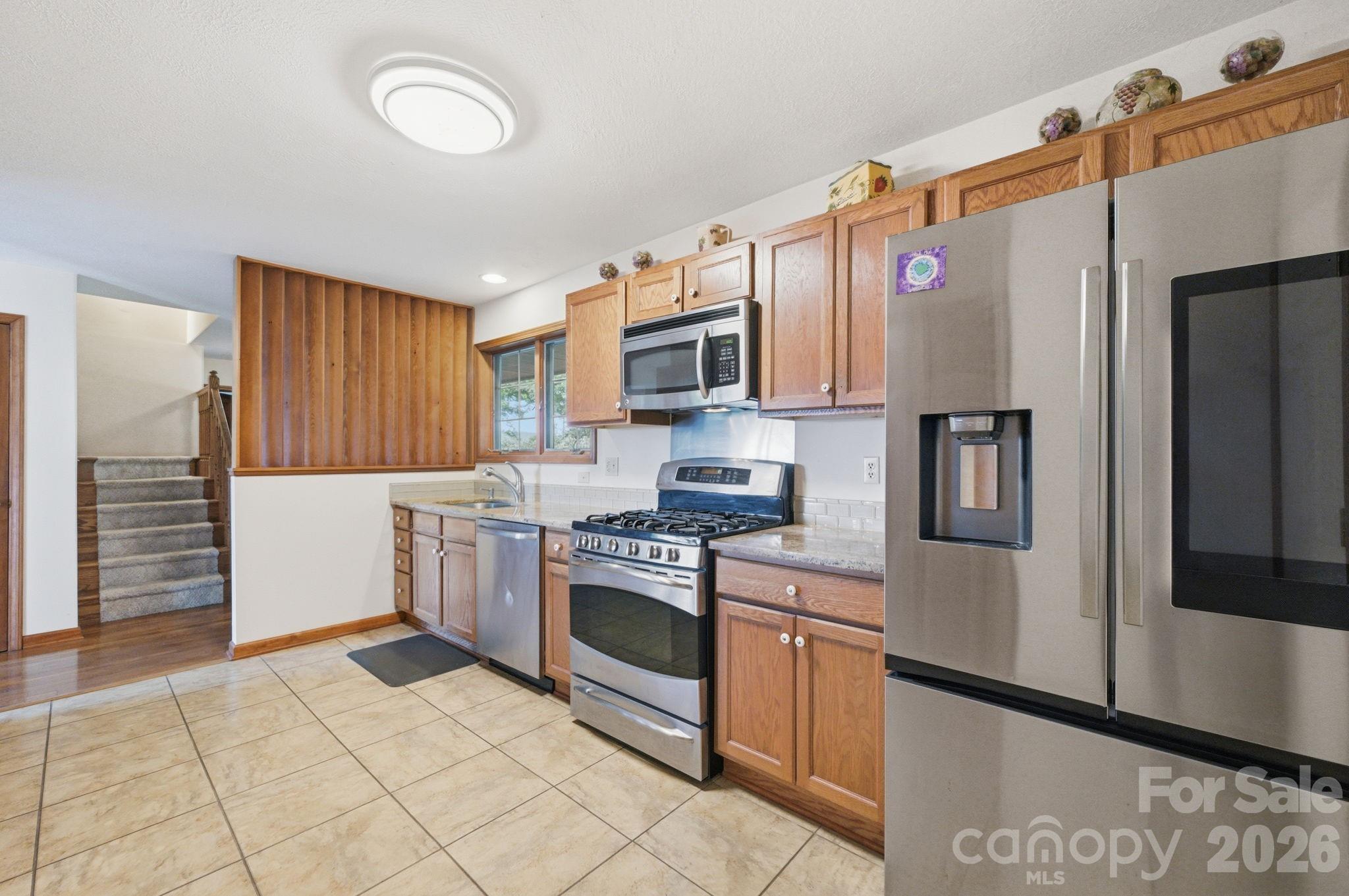 198 Hickory Hill Circle — Spruce Pine