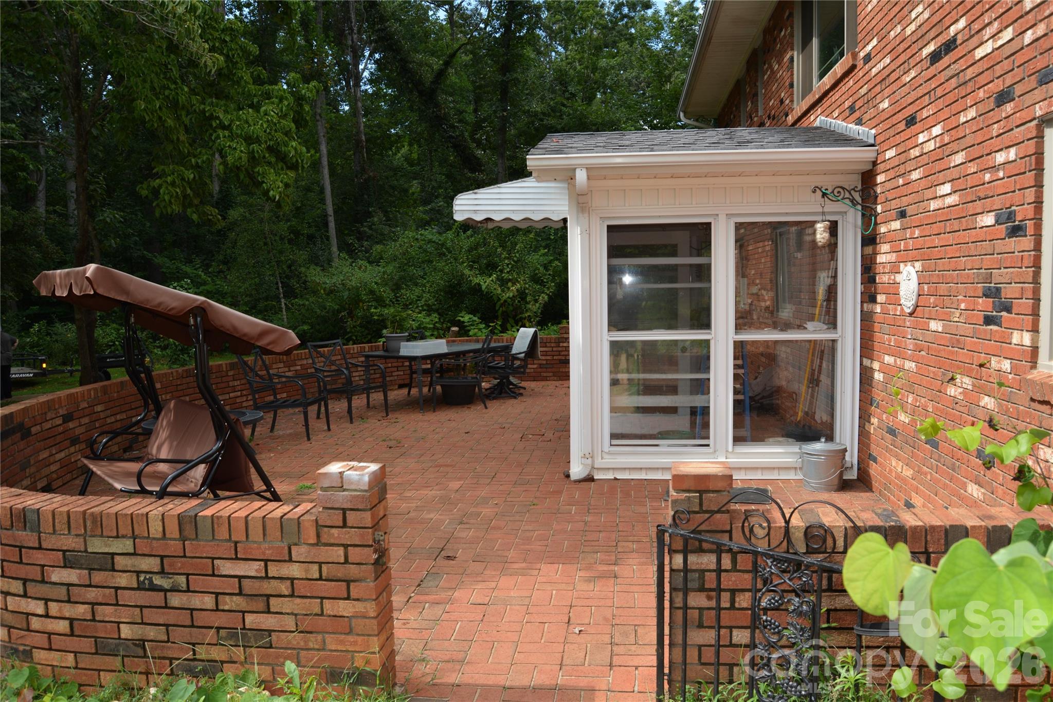 467 Forest Lake Road — Forest City