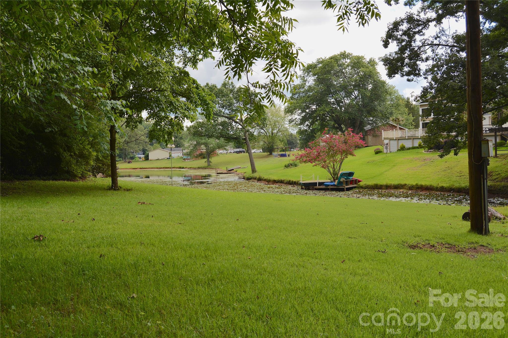 467 Forest Lake Road — Forest City