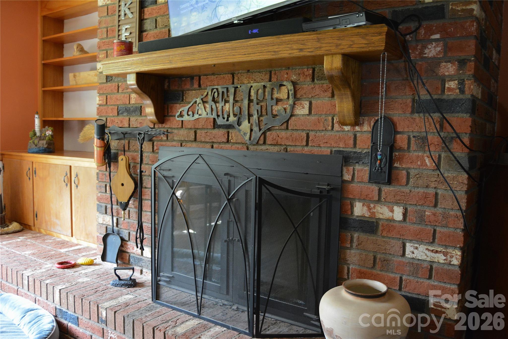 467 Forest Lake Road — Forest City