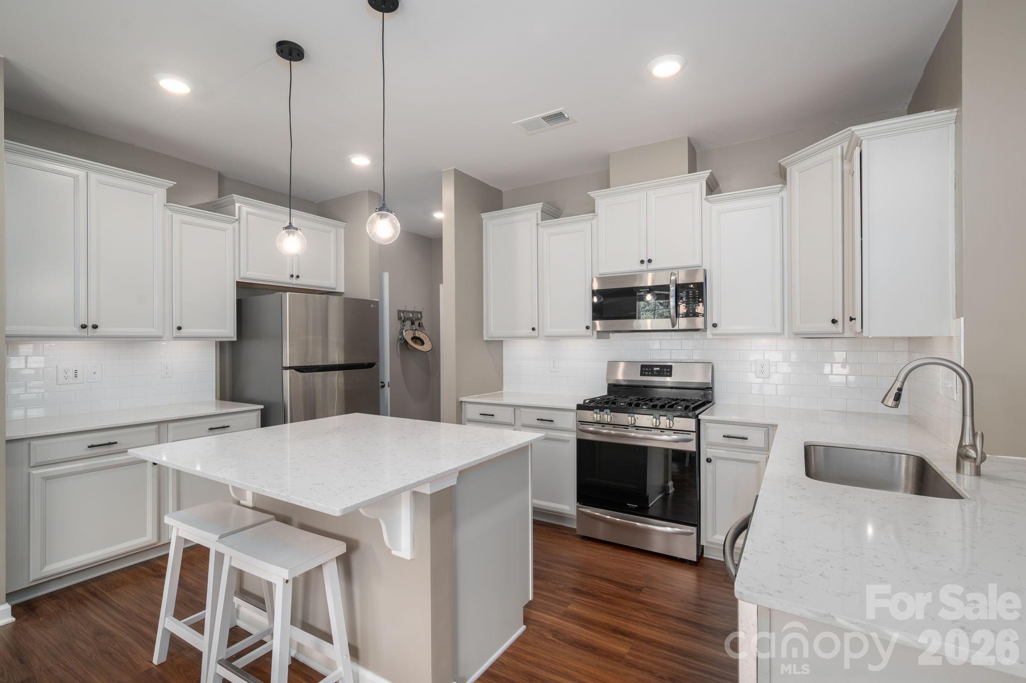 2643 Swamp Chestnut Oak Drive — Gastonia