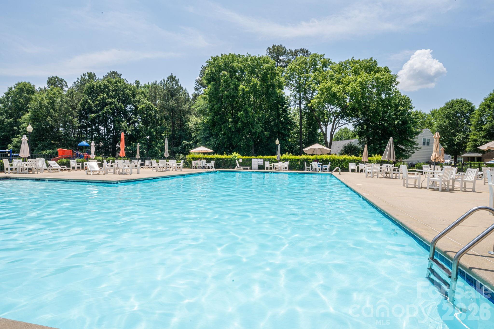 2643 Swamp Chestnut Oak Drive — Gastonia