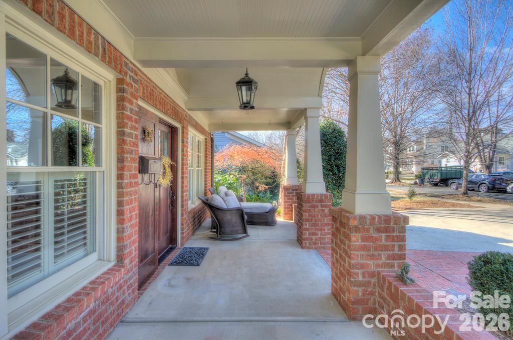 1825 Lombardy Circle — Charlotte