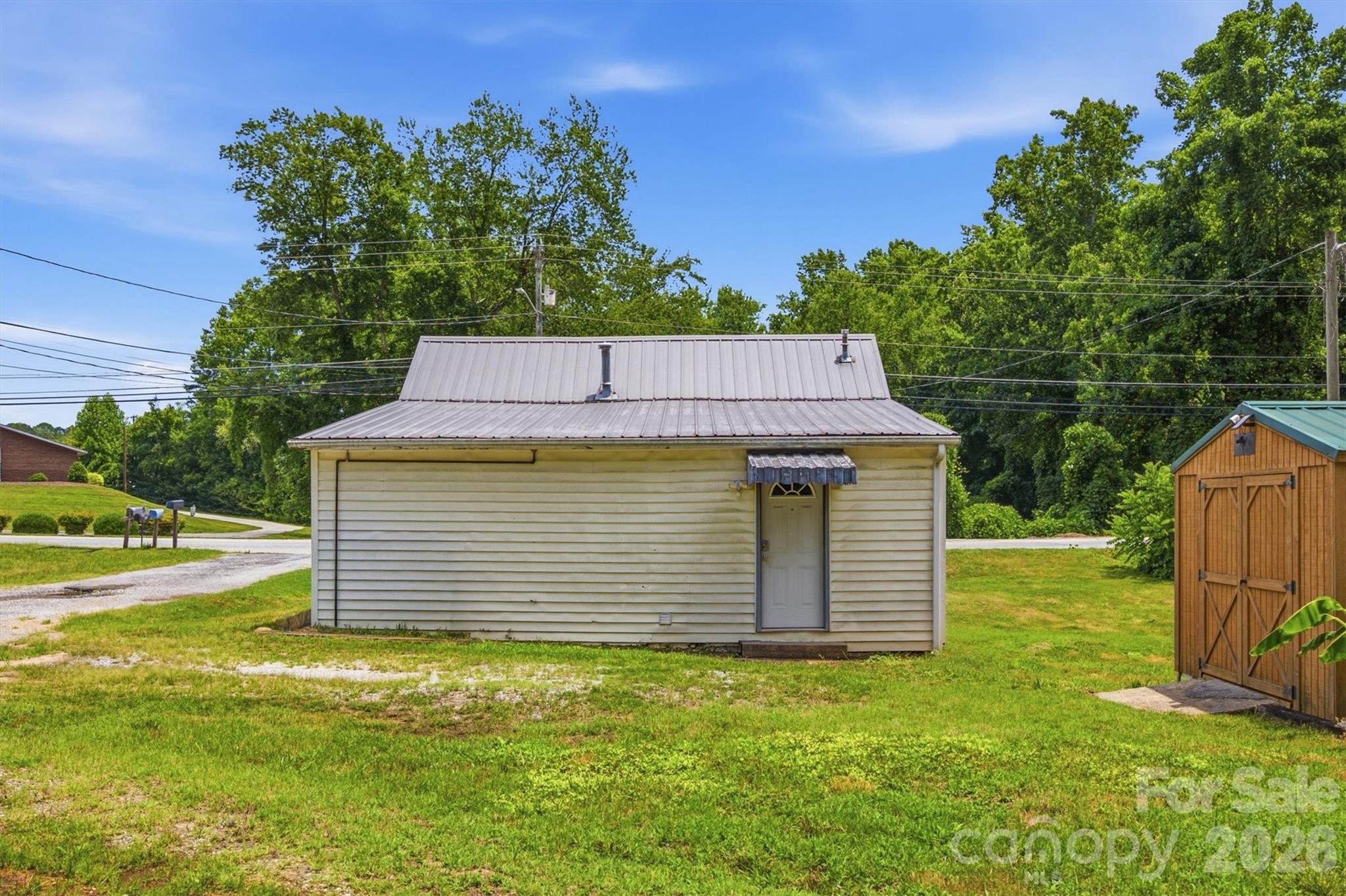 43 N Highland Avenue — Granite Falls