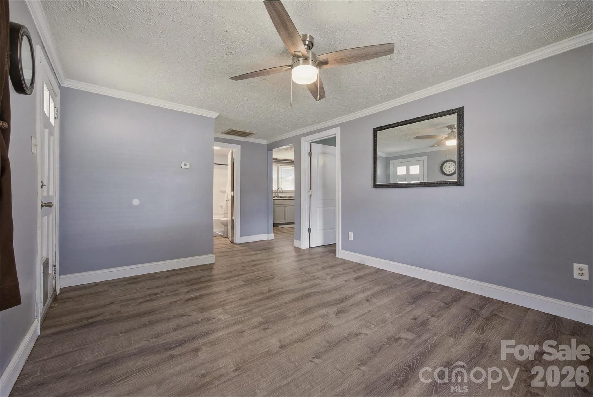 43 N Highland Avenue — Granite Falls