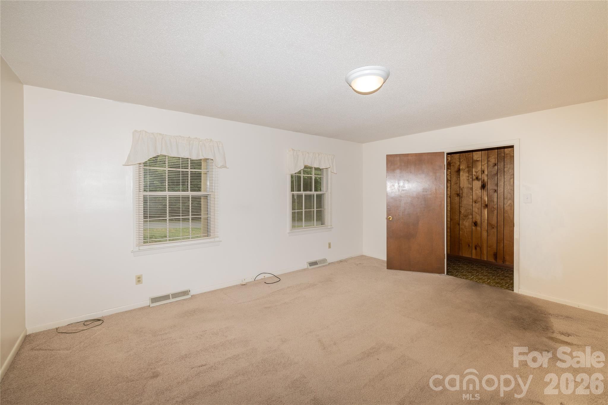 2209 Woodhurst Lane — Albemarle