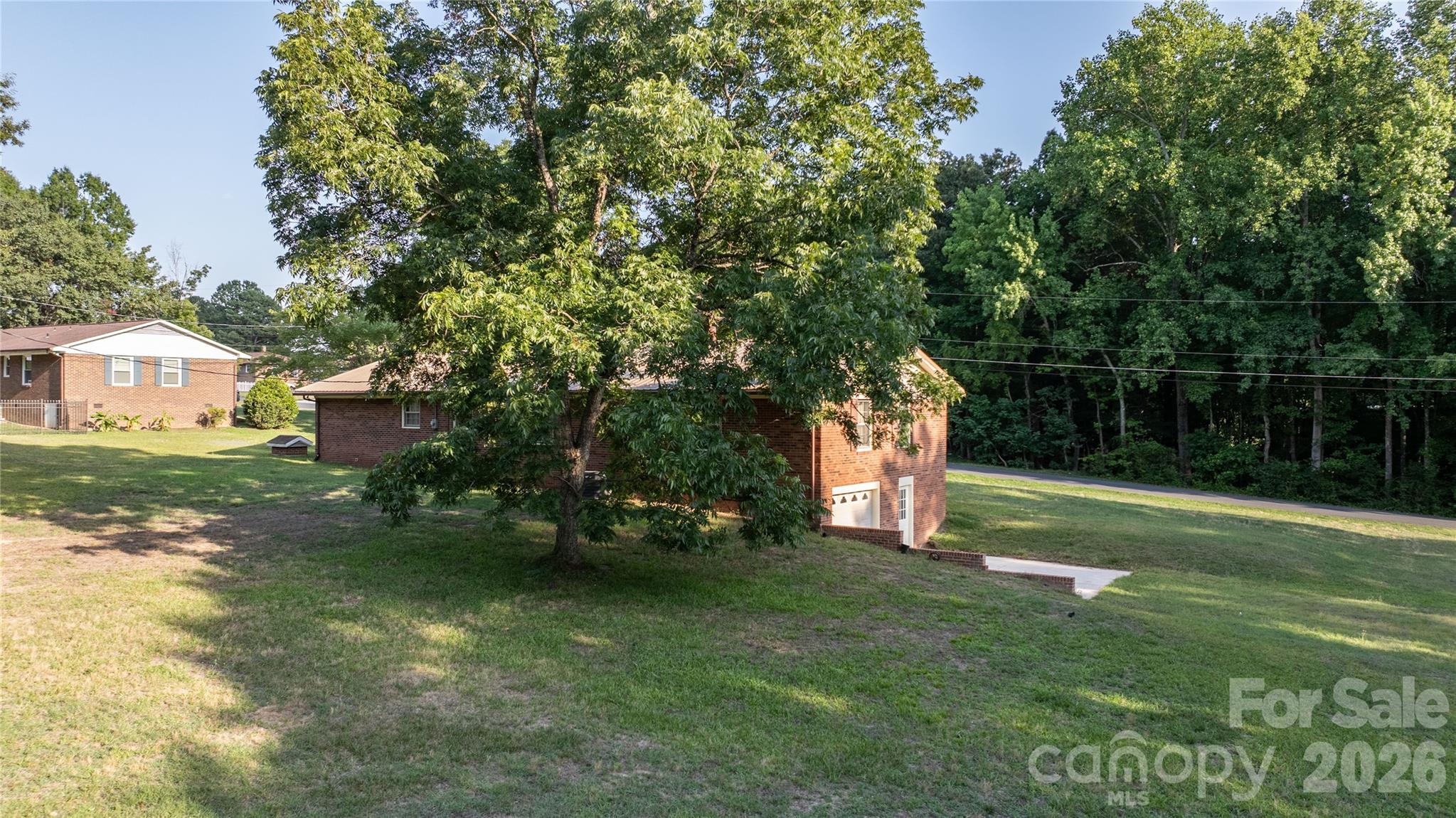 2209 Woodhurst Lane — Albemarle