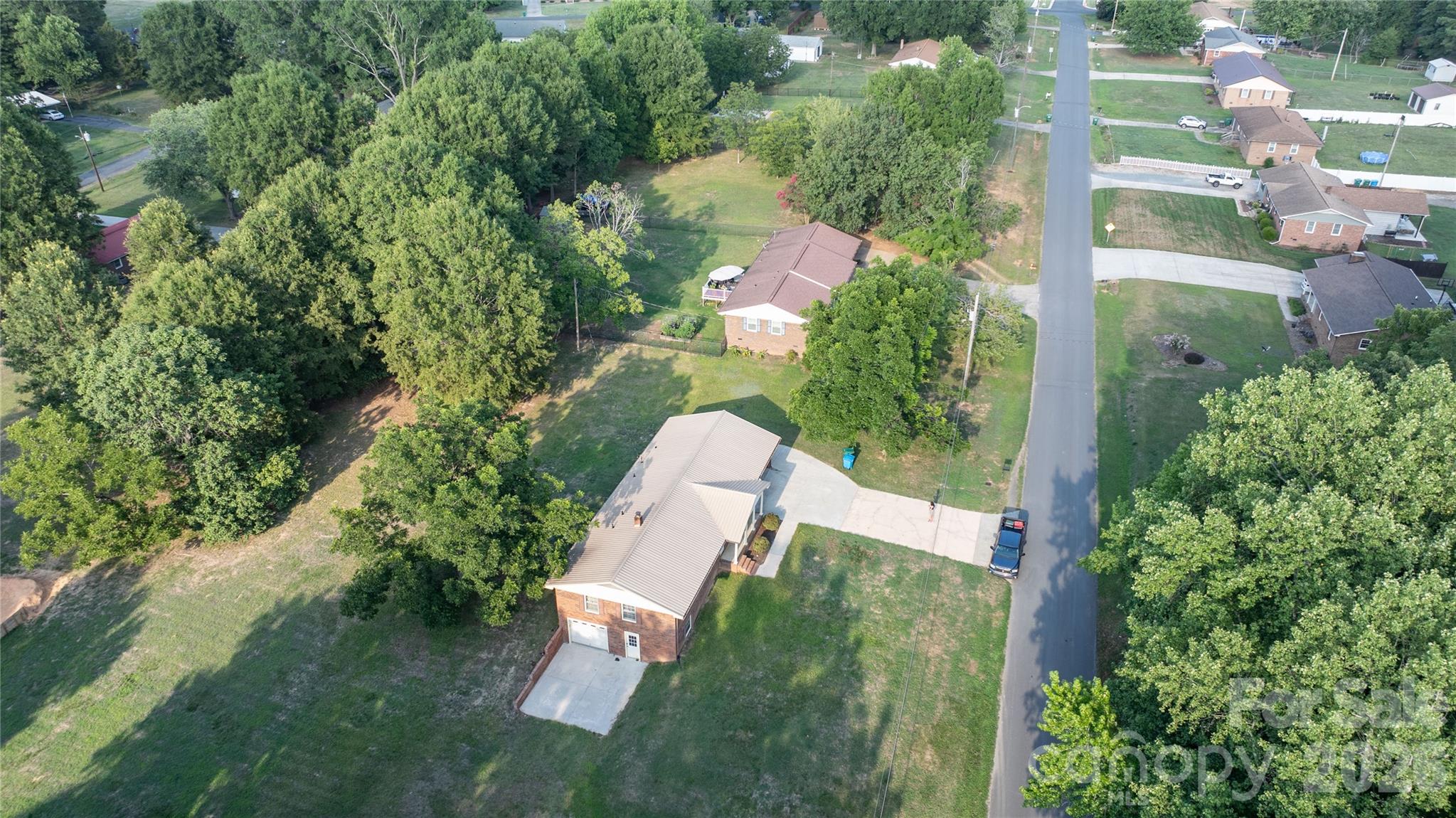 2209 Woodhurst Lane — Albemarle