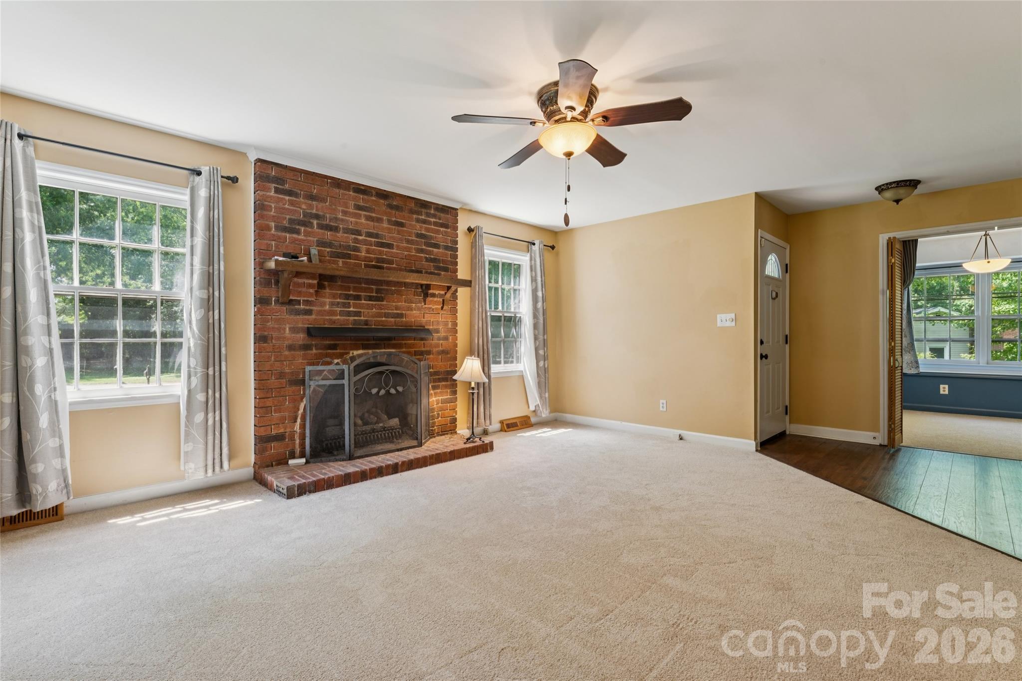 10219 Mountain Apple Drive — Mint Hill