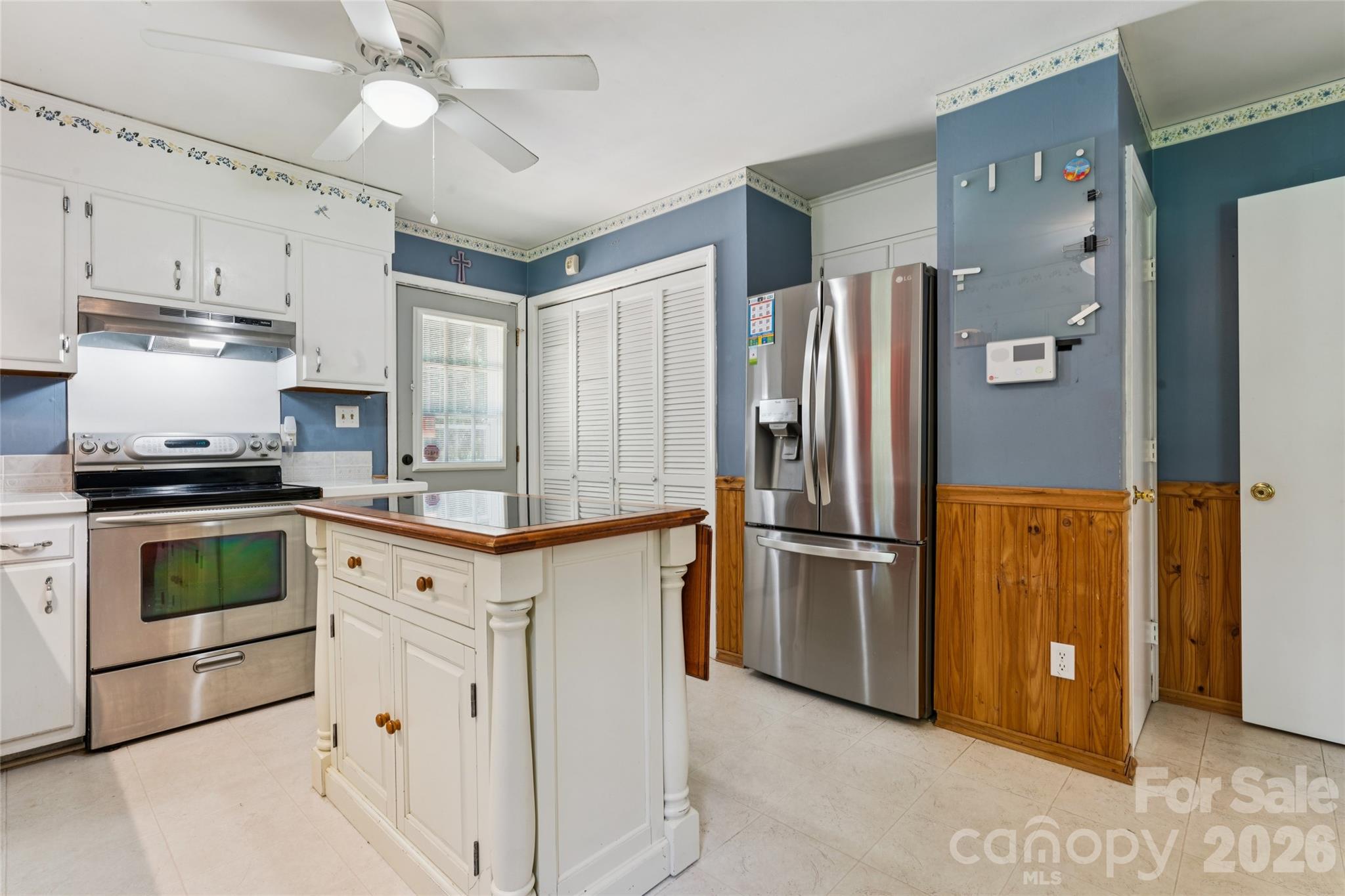 10219 Mountain Apple Drive — Mint Hill