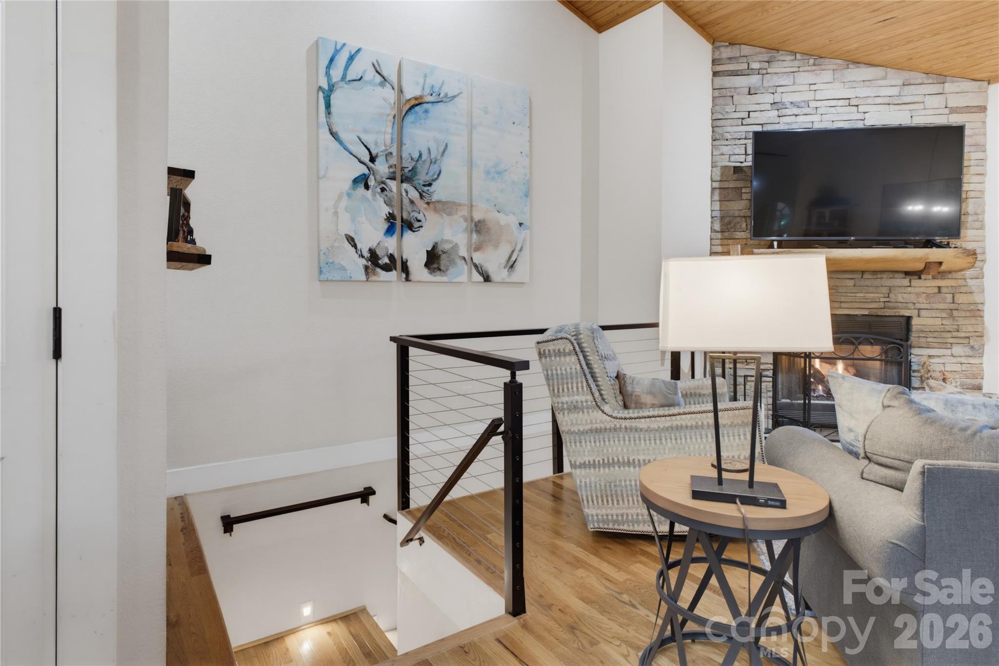 325 Hedgewood Drive — Tuckasegee