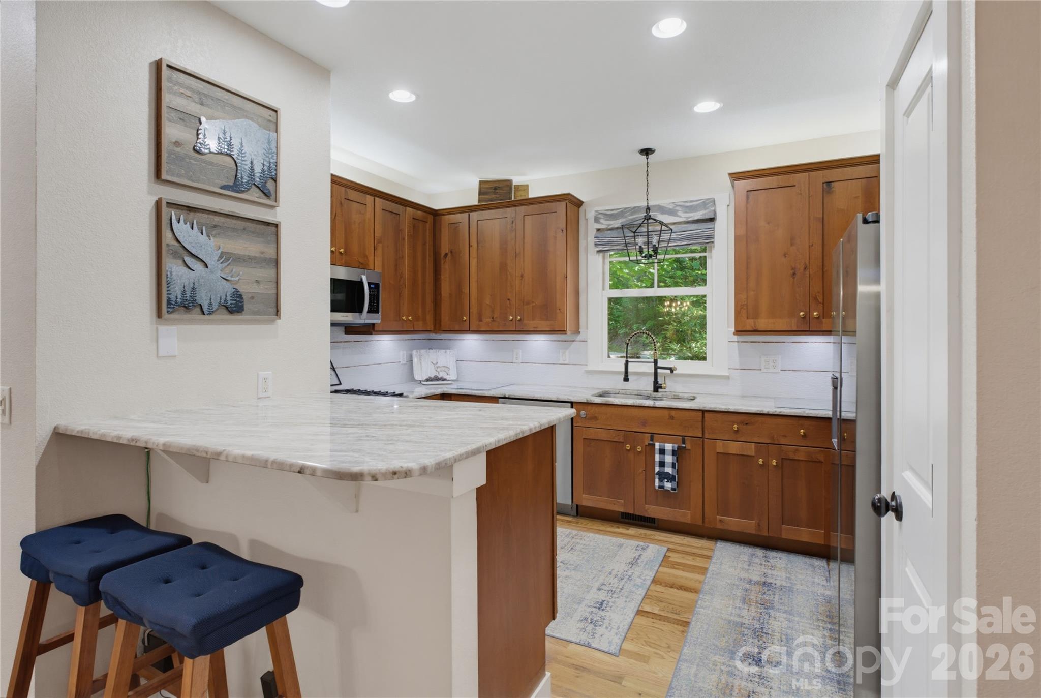 325 Hedgewood Drive — Tuckasegee
