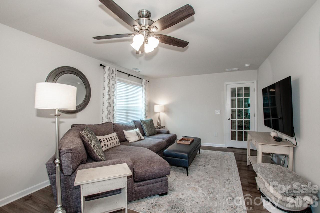287 Hamptons Cove Road — Troutman