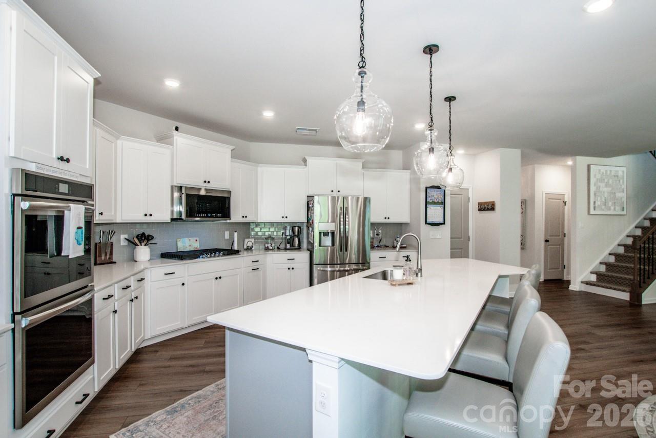 287 Hamptons Cove Road — Troutman