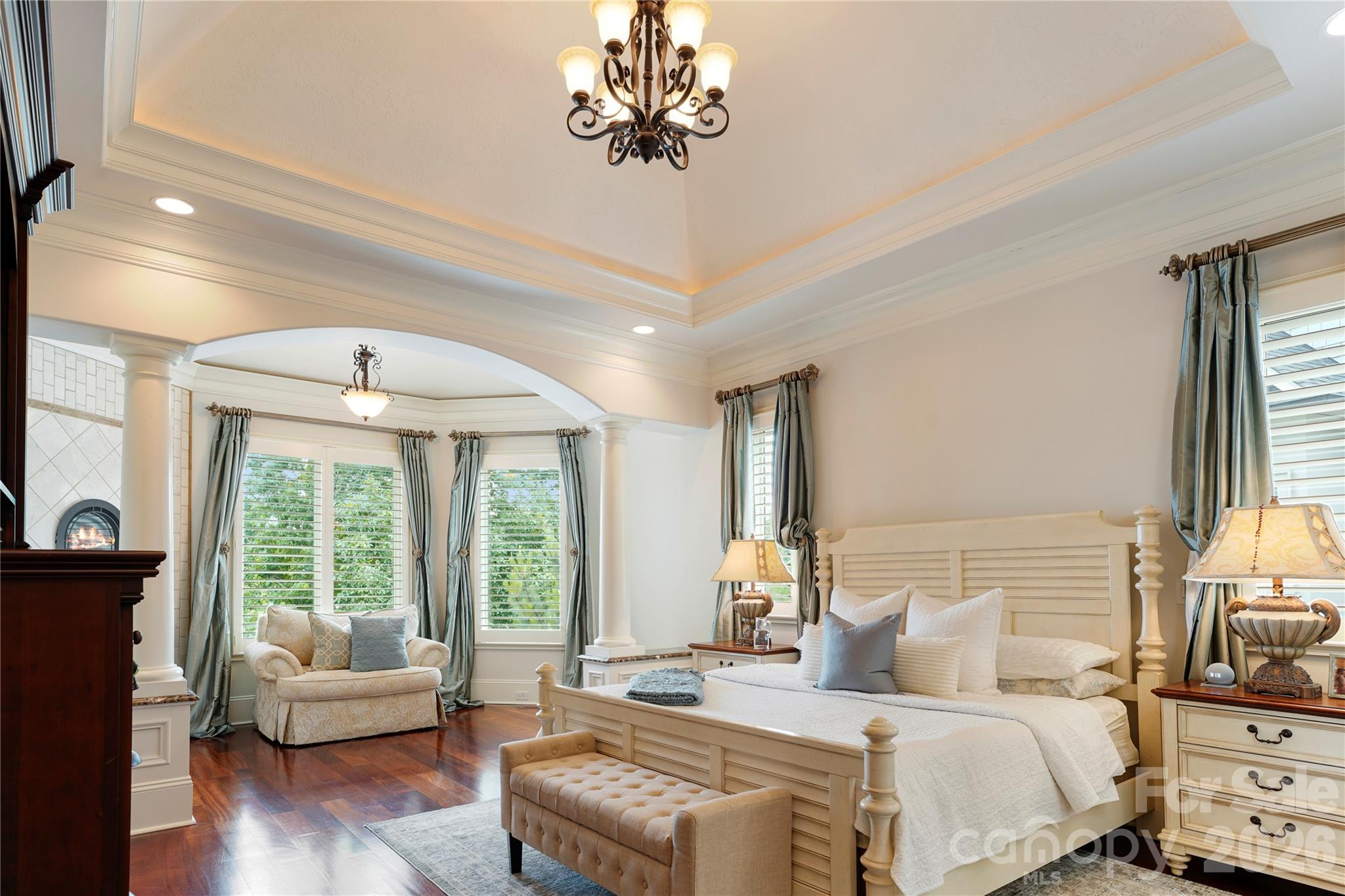 3255 Lake Pointe Drive — Belmont