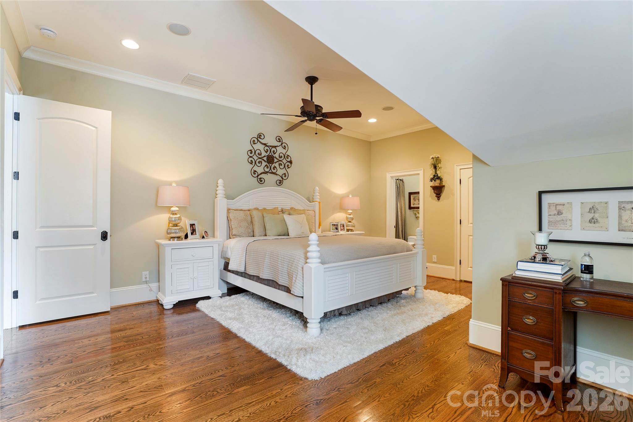 3255 Lake Pointe Drive — Belmont