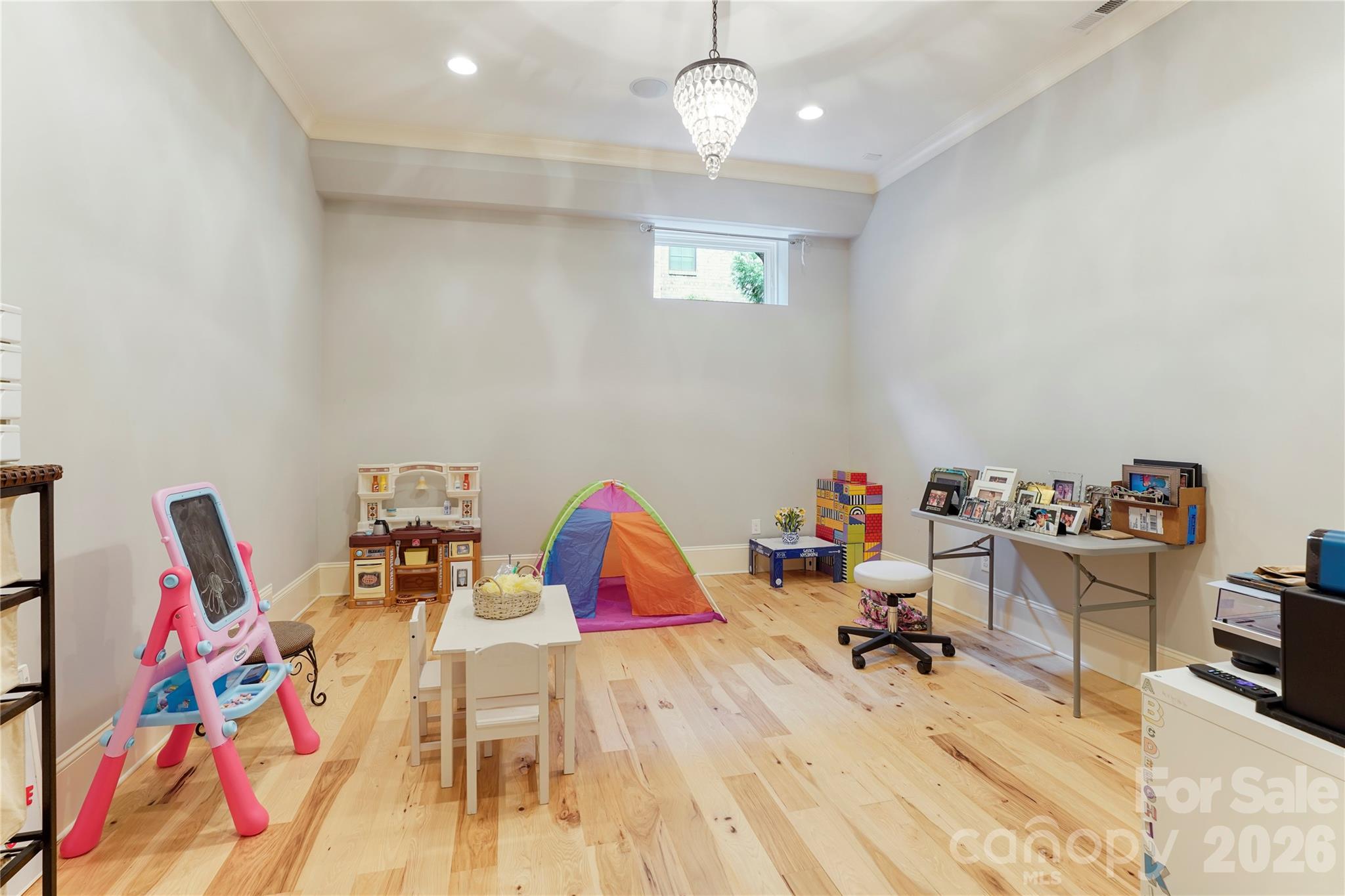 3255 Lake Pointe Drive — Belmont