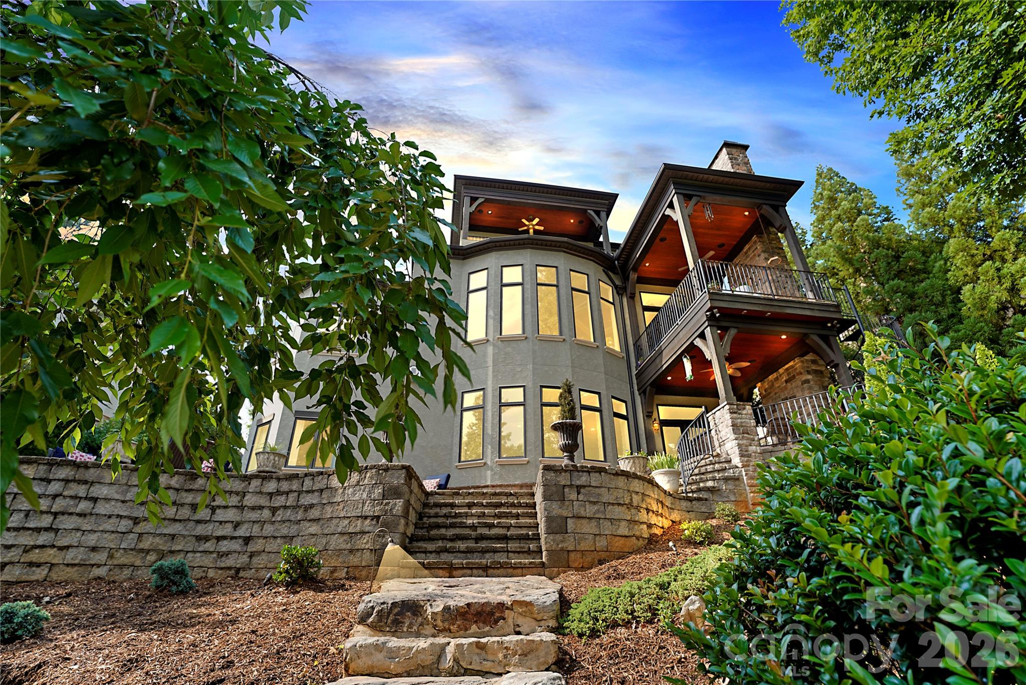 3255 Lake Pointe Drive — Belmont