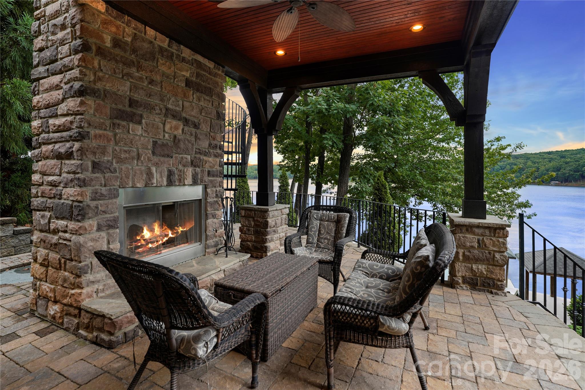 3255 Lake Pointe Drive — Belmont