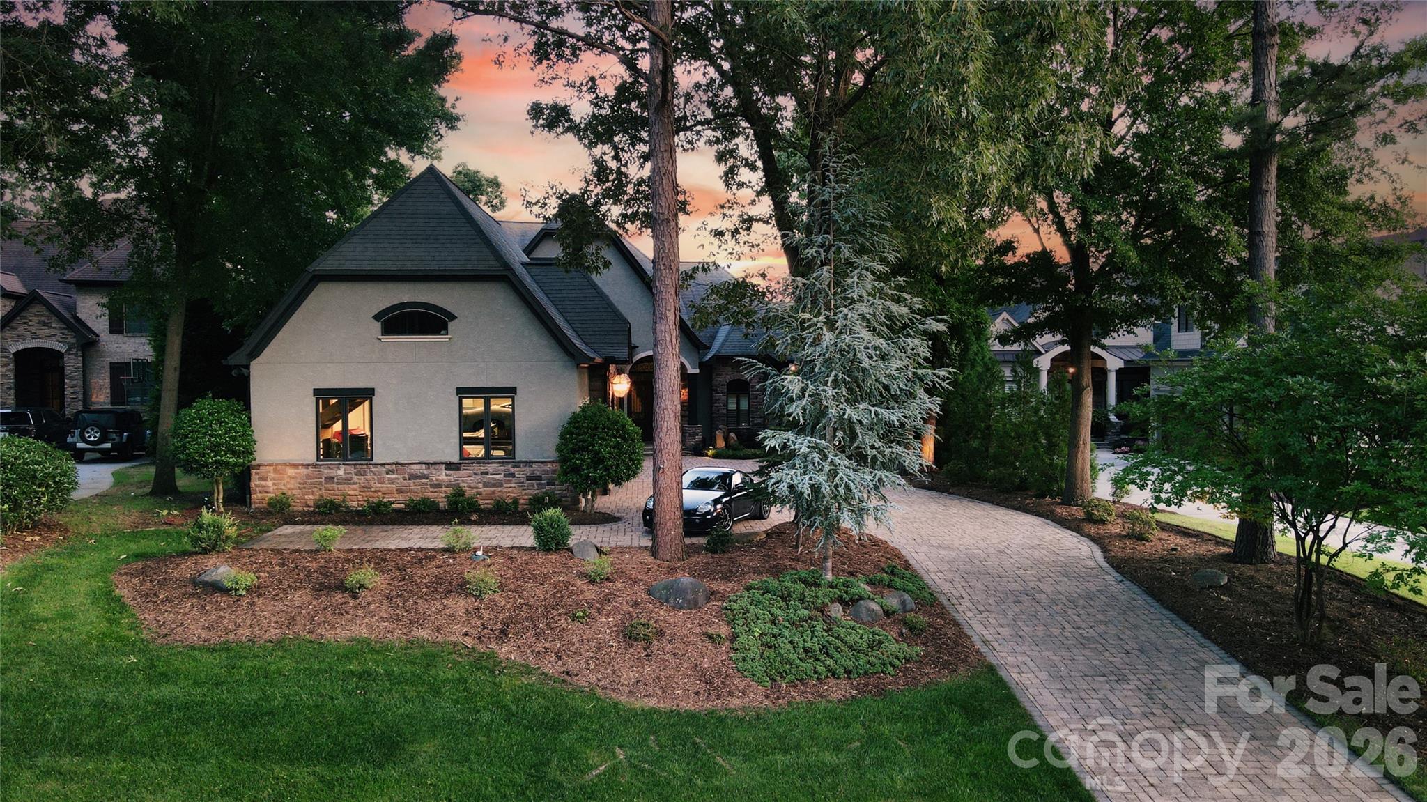 3255 Lake Pointe Drive — Belmont