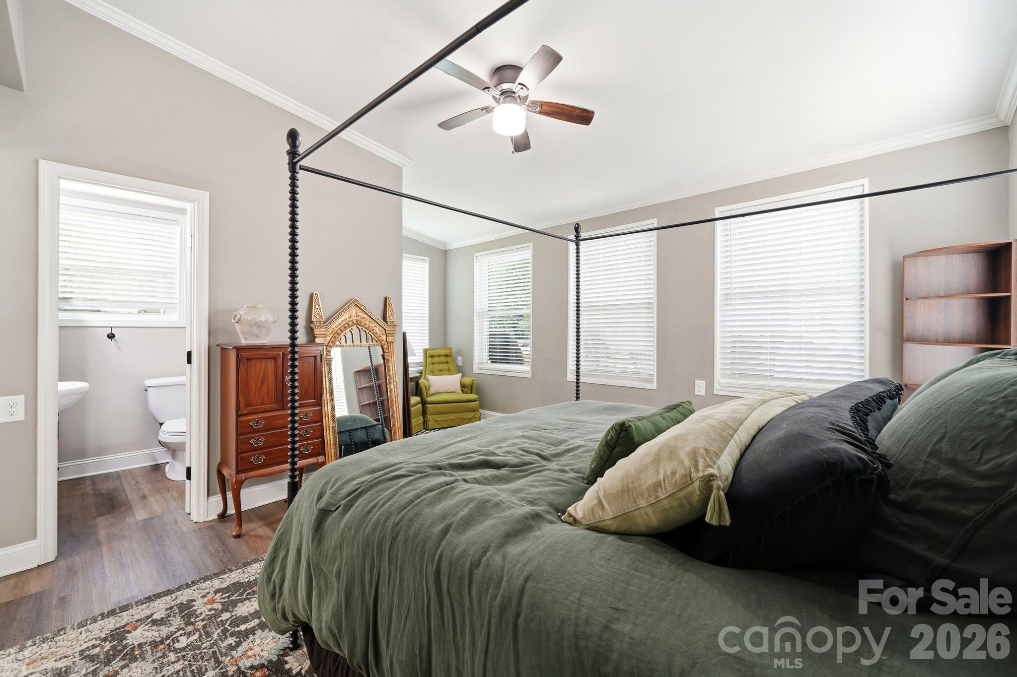 7552 Idlewild Road — Charlotte
