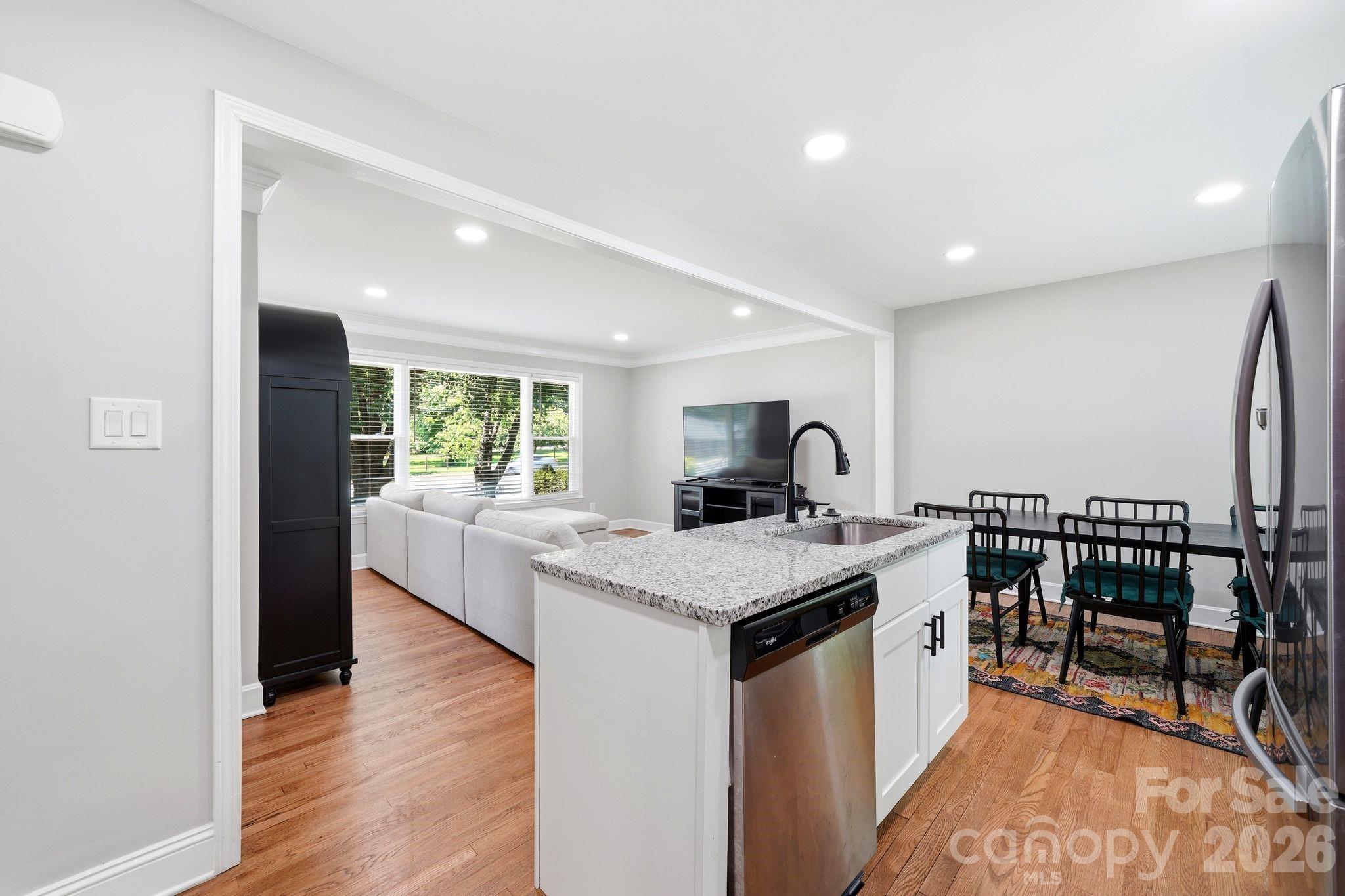 7552 Idlewild Road — Charlotte