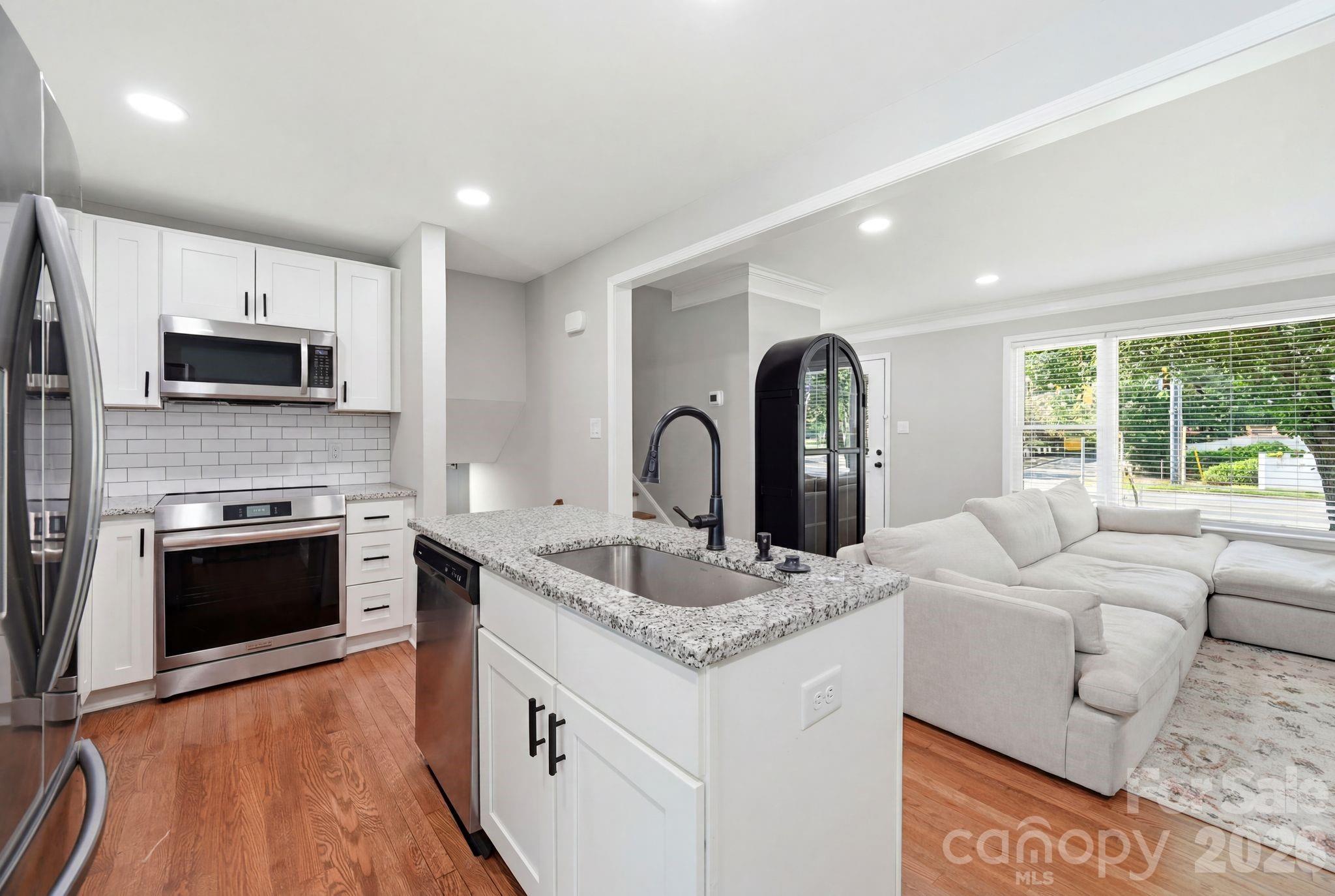 7552 Idlewild Road — Charlotte