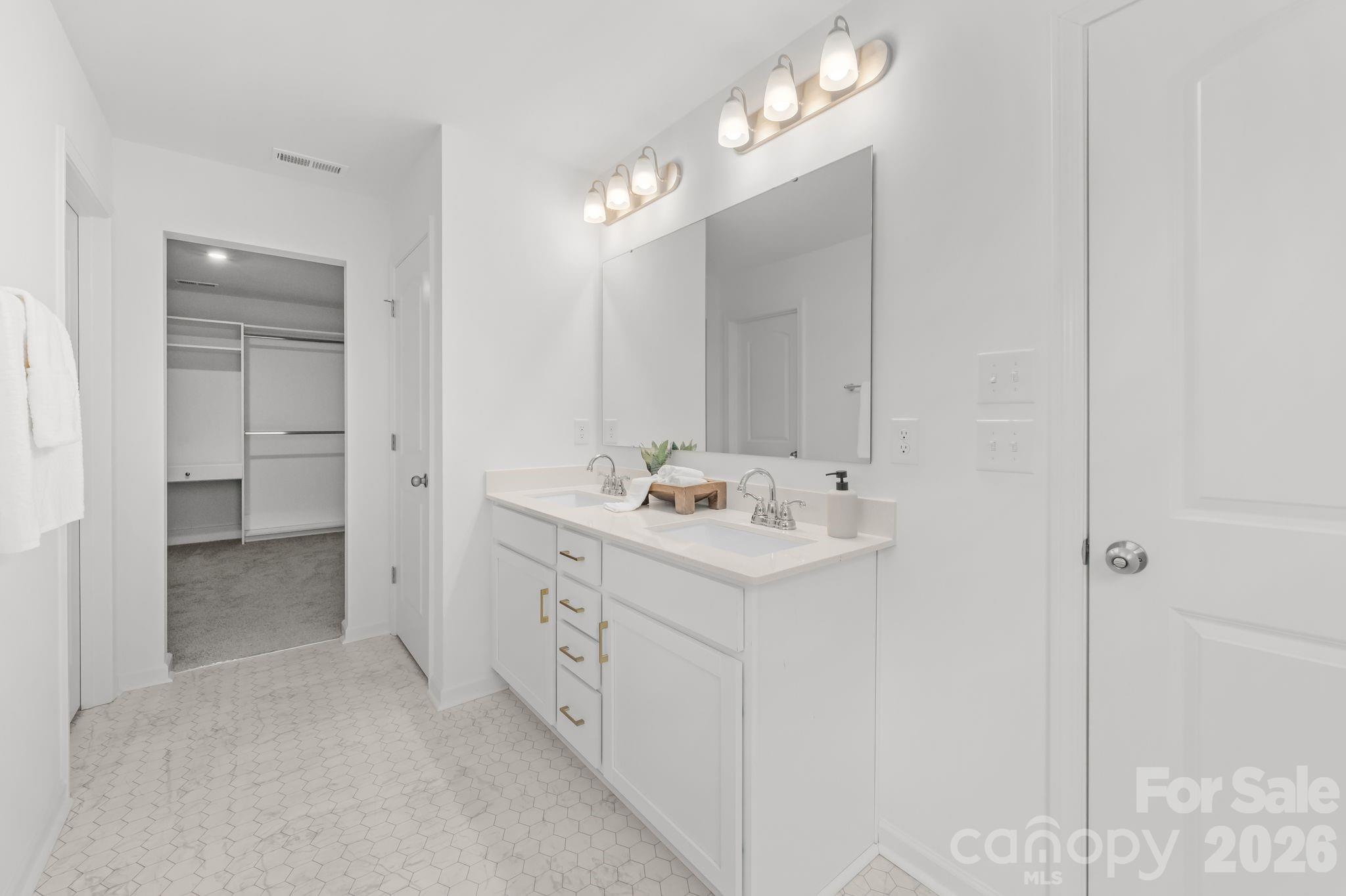 227 Redondo Drive — Wingate