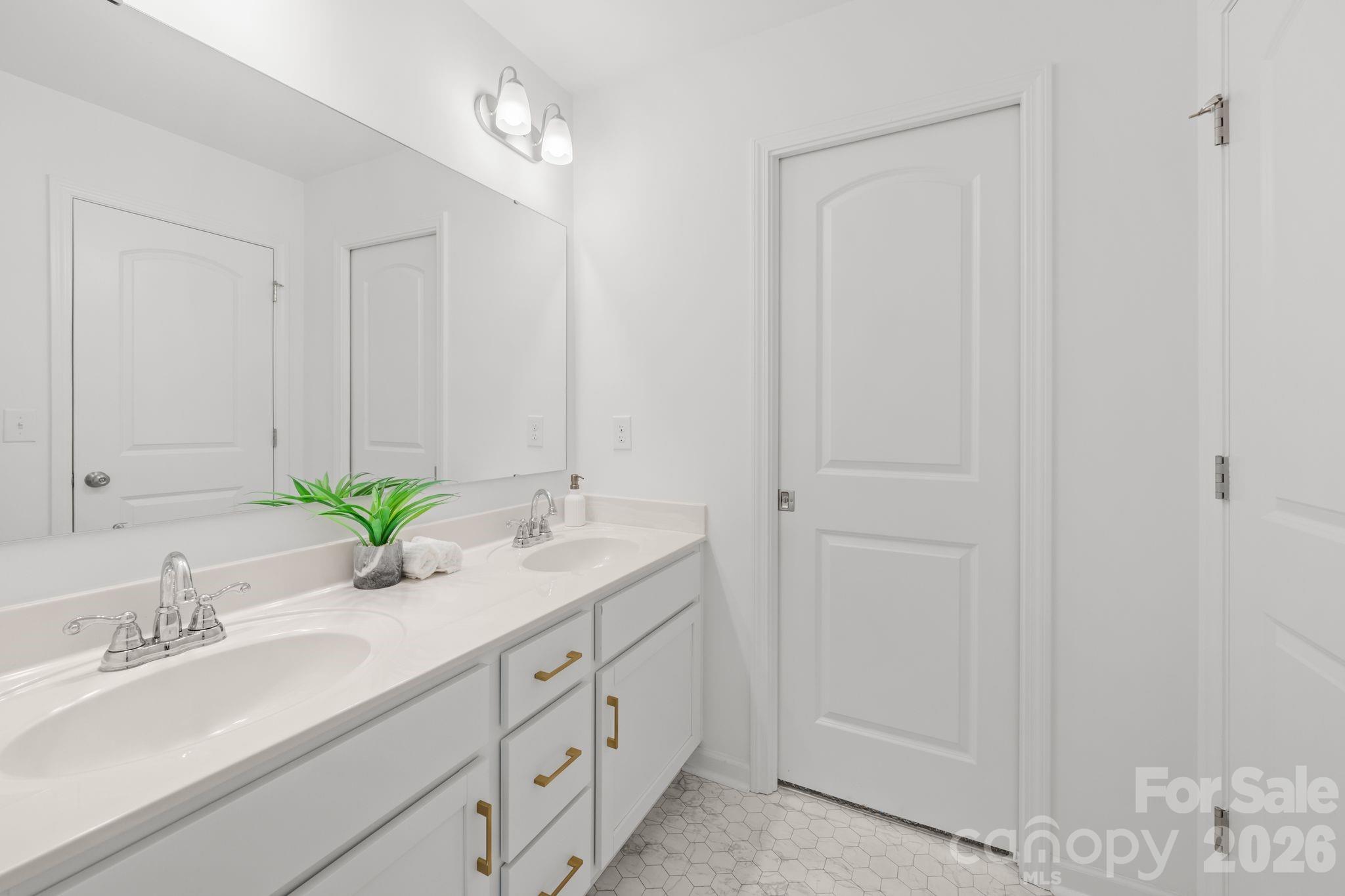 227 Redondo Drive — Wingate