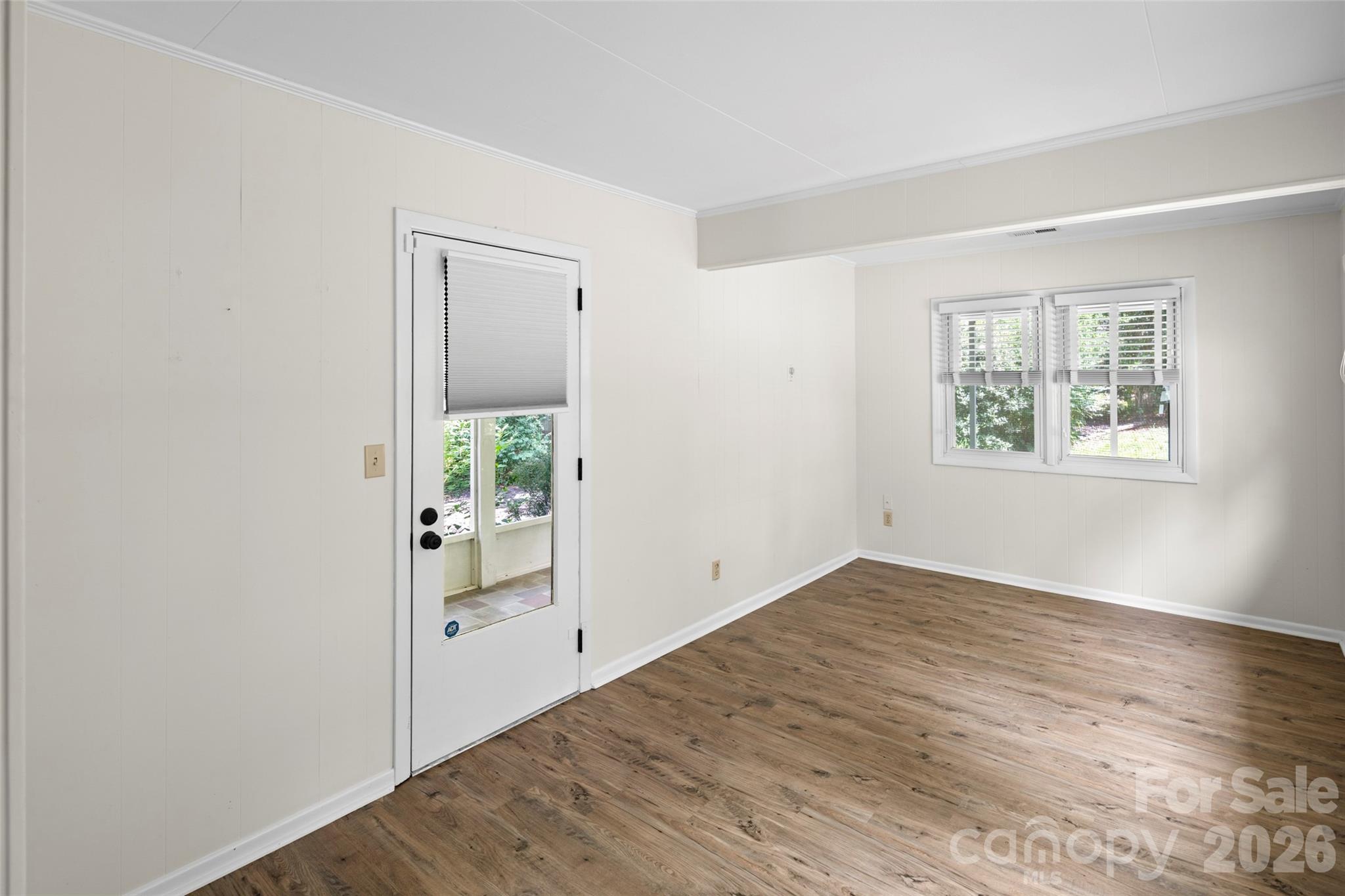 1212 Oakland Street — Hendersonville