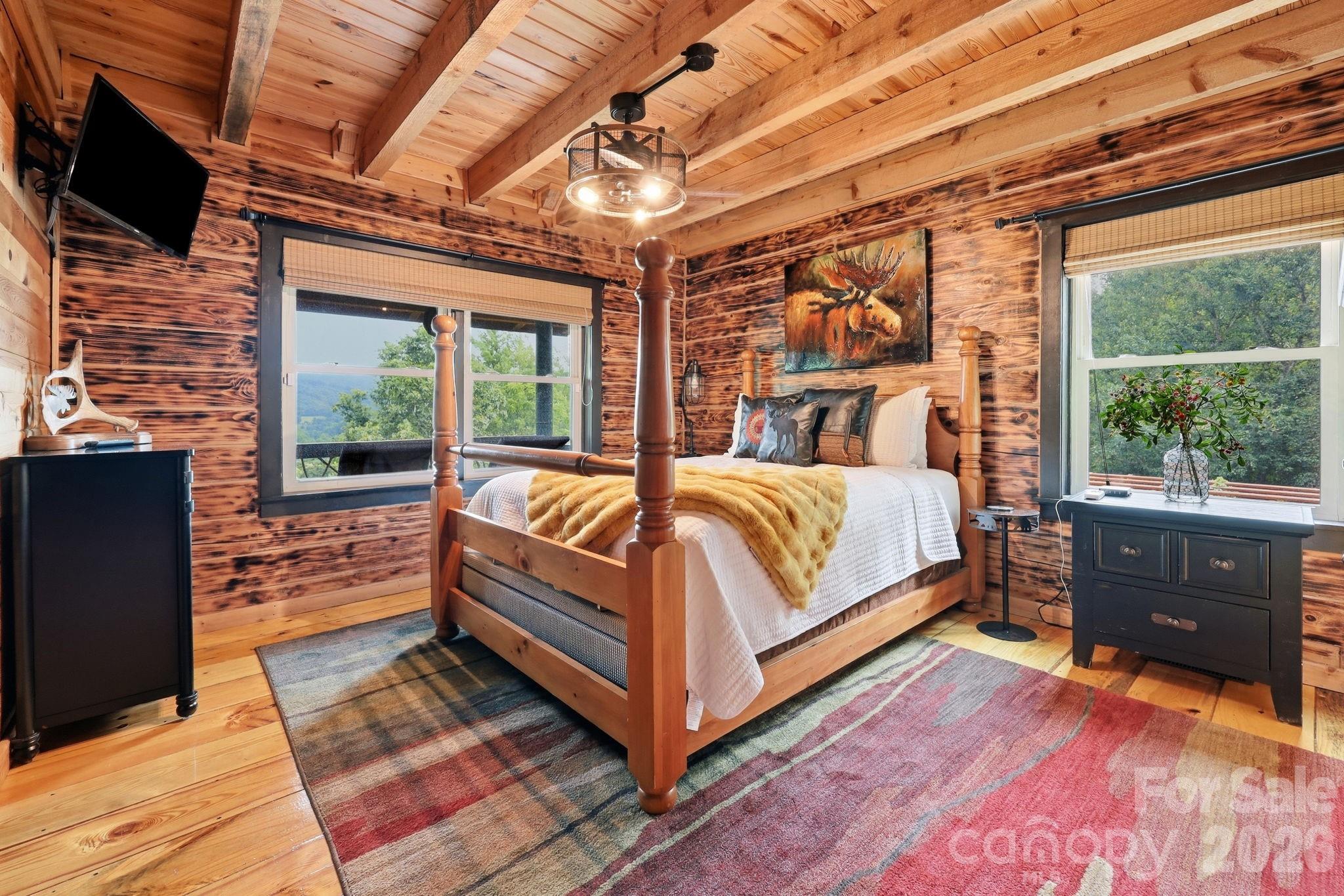 206 Hamlet Drive — Burnsville