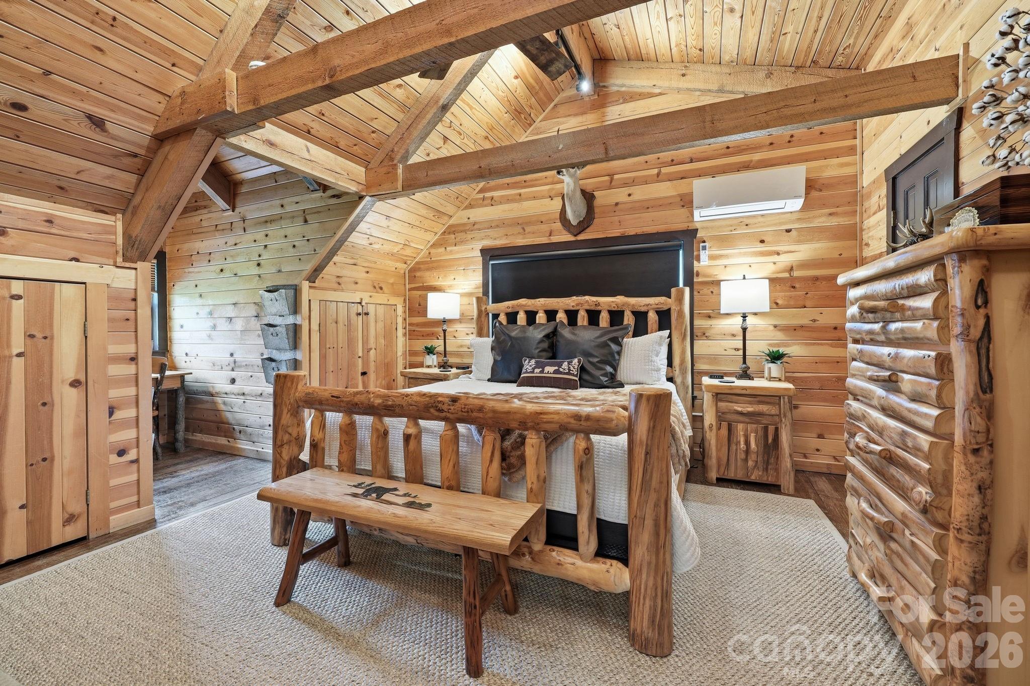 206 Hamlet Drive — Burnsville