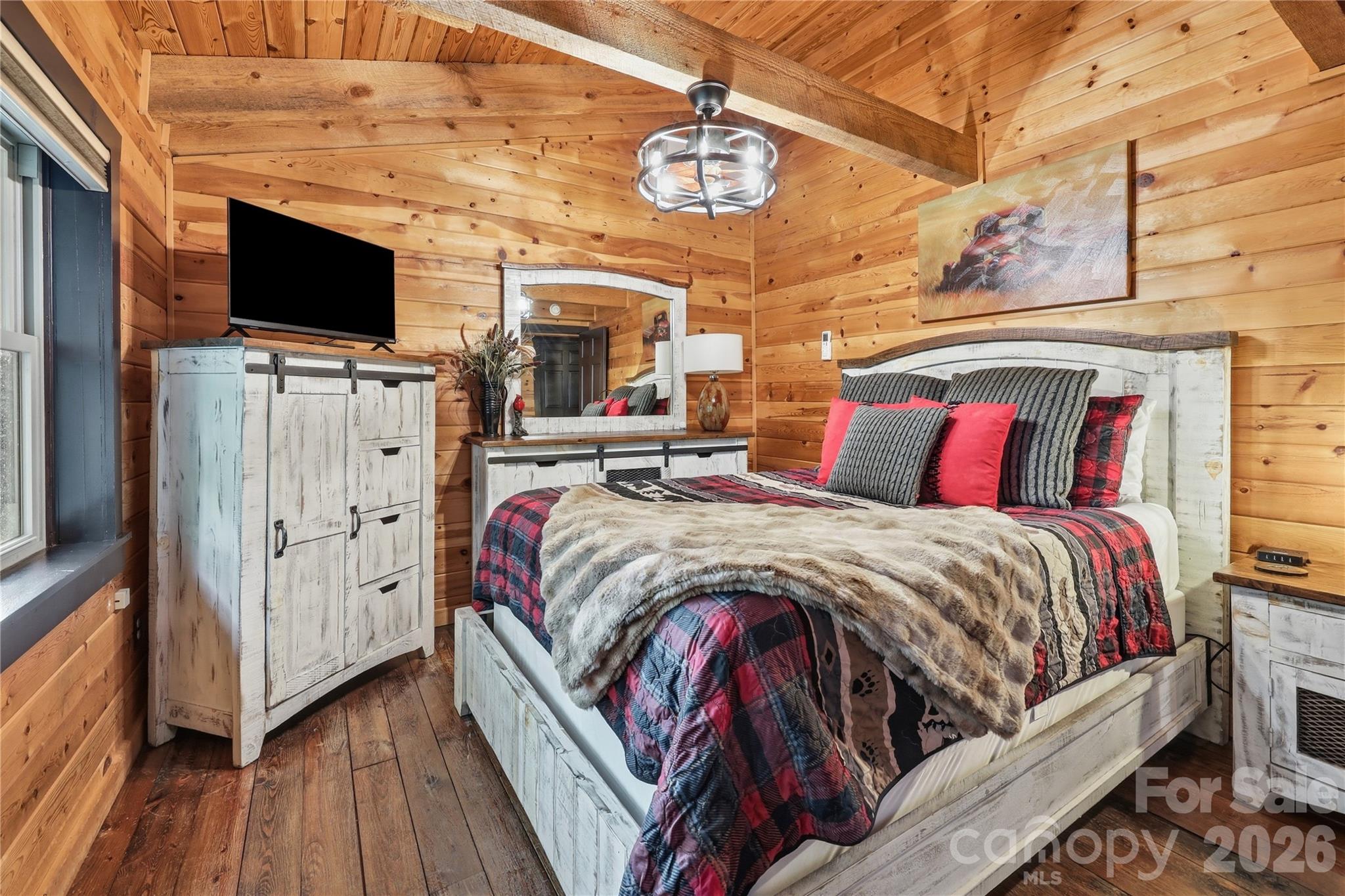 206 Hamlet Drive — Burnsville