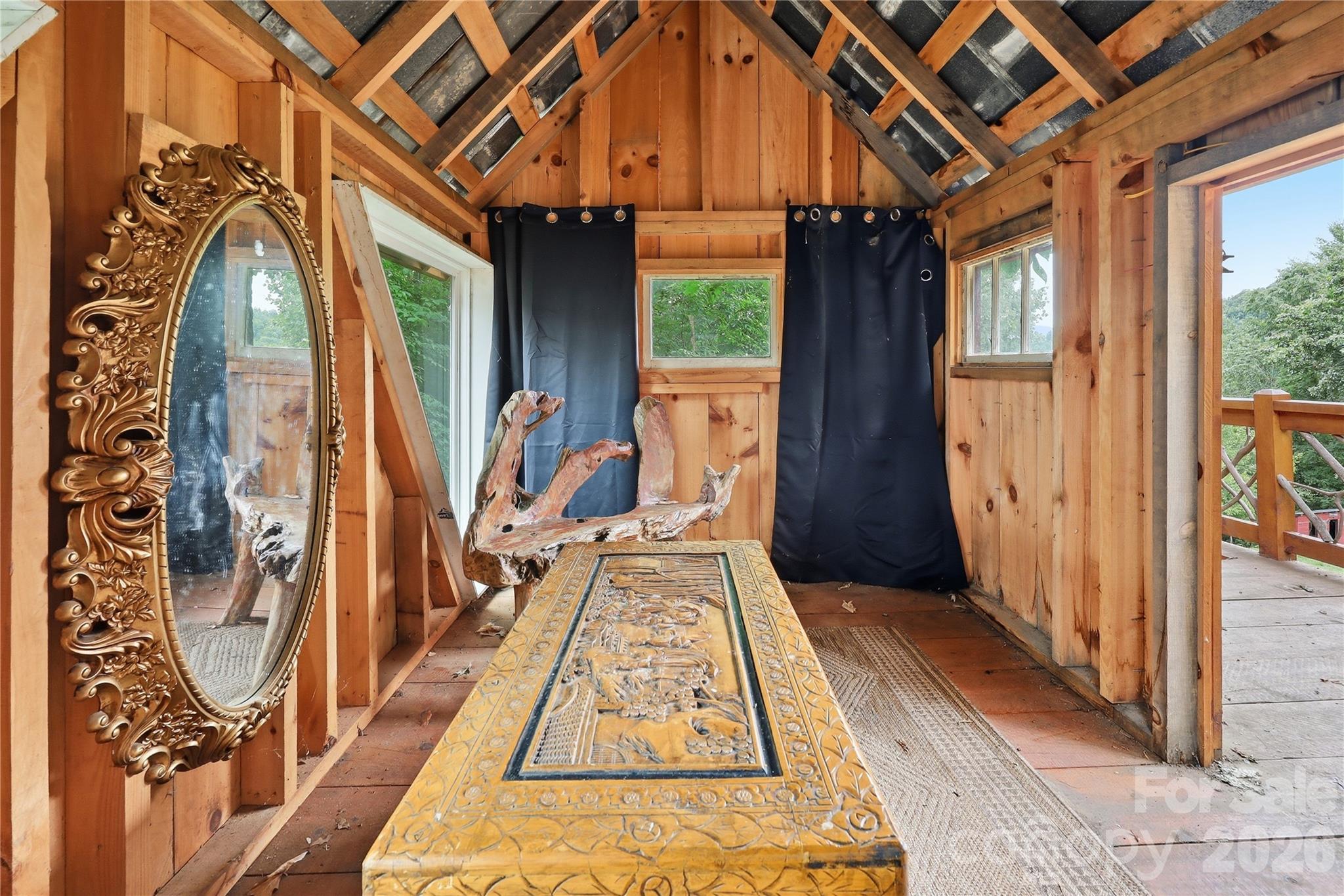 206 Hamlet Drive — Burnsville